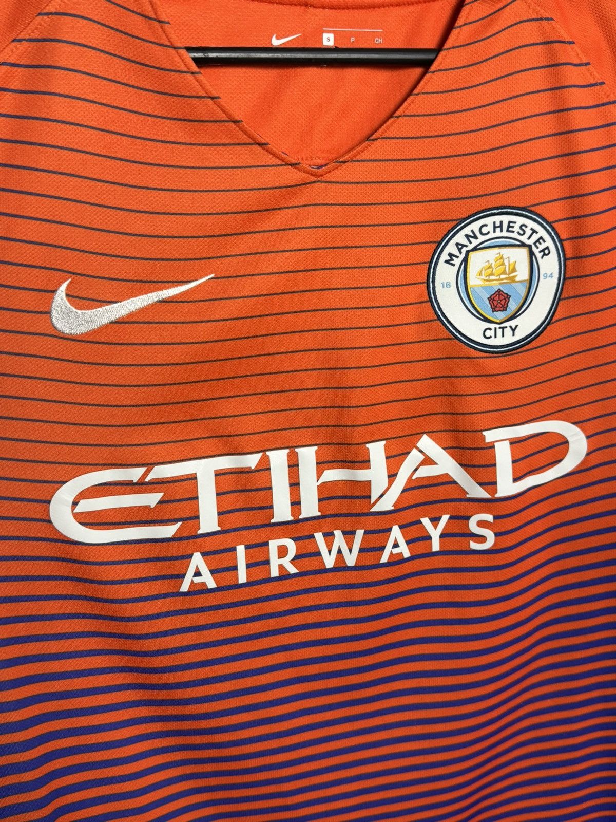 Nike Manchester City 16/17 Third Football Jersey Size US S / EU 44-46 / 1 - 3 Thumbnail
