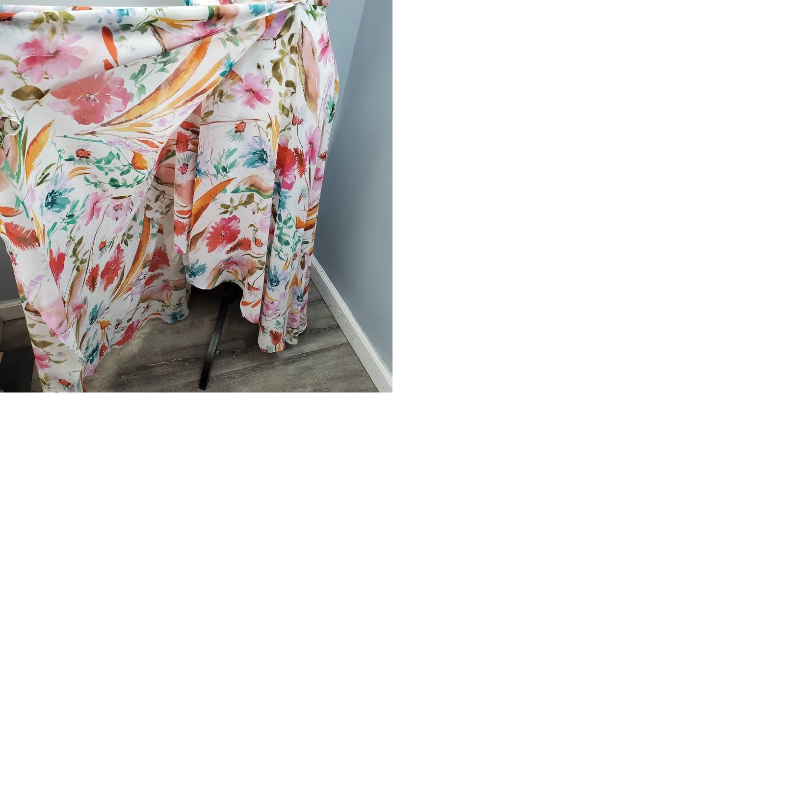 Calvin Klein Calvin Klein Dress Womens 6 Multicolor Floral Surplice Neck Layered Hem Sleeveless Long Dress W/Liner Size M / US 6-8 / IT 42-44 - 9 Thumbnail