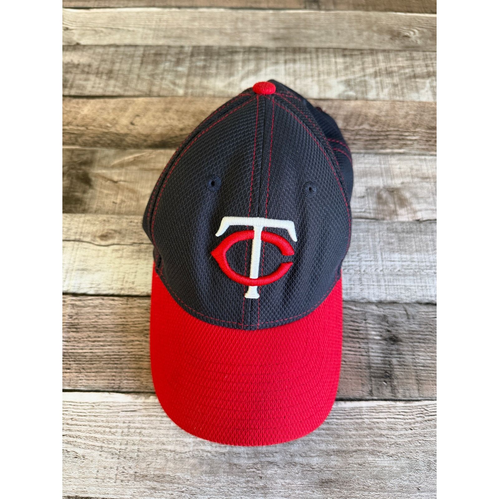 New Era Minnesota Twins New Era 9Forty Adjustable Back Baseball Hat Size ONE SIZE - 3 Thumbnail