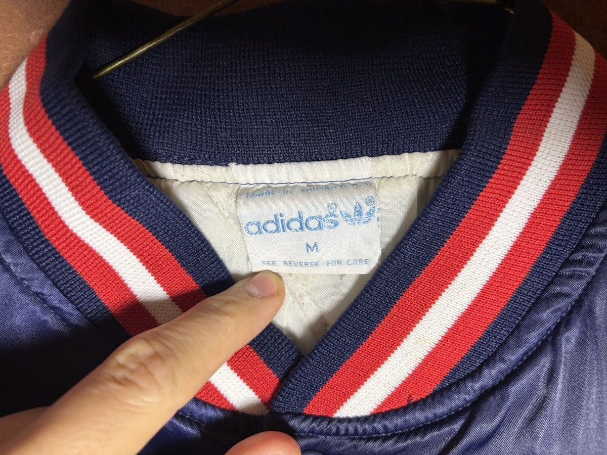 Adidas Vintage Adidas Light Jacket Size US M / EU 48-50 / 2 - 4 Thumbnail