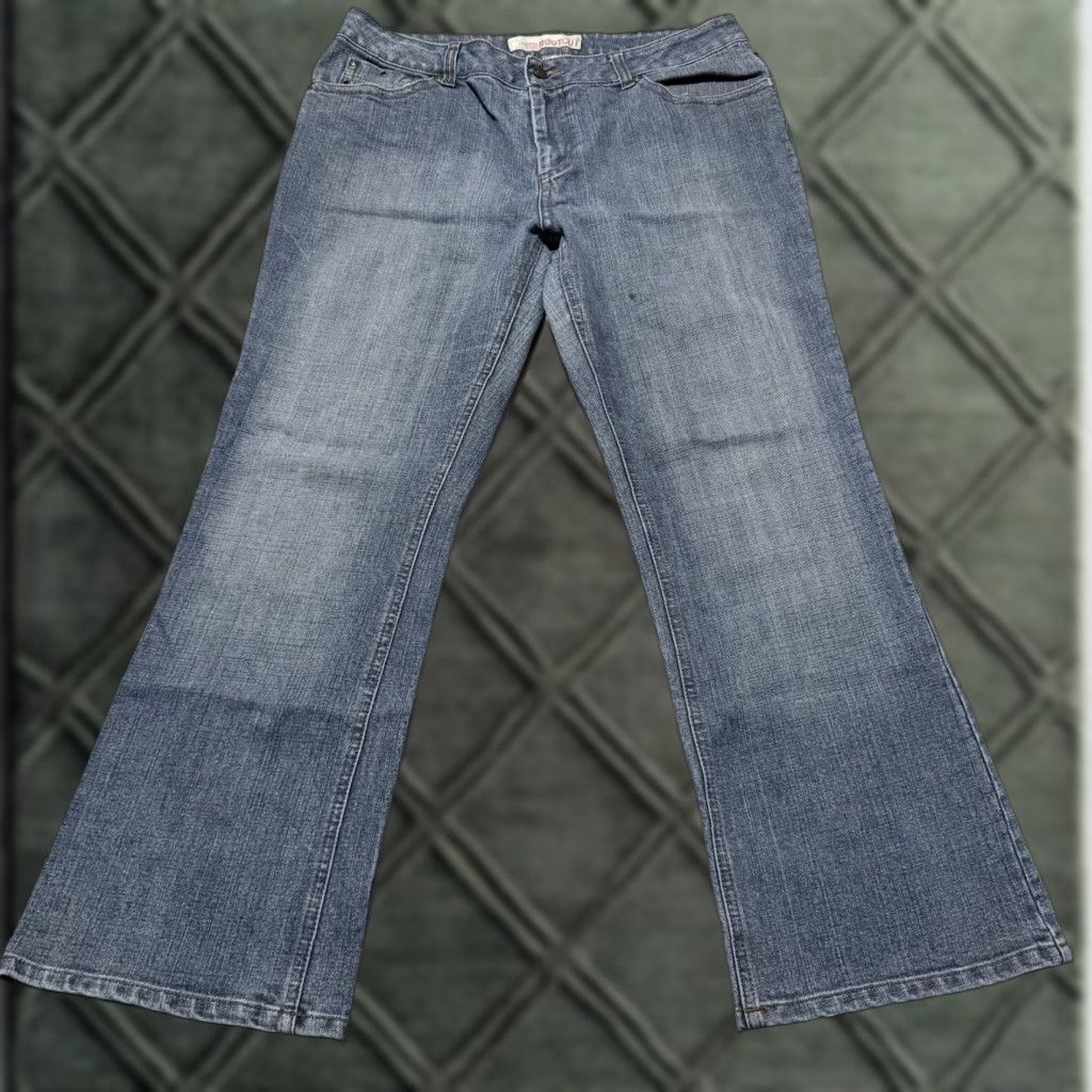 Faded Glory Faded Glory Jeans Women's Blue Mid-Rise Bootcut - 14 Denim, Stretch, 5-Pocket, Regular Fit, Inseam 27 in, Vintage No Size 36" / US 14 / IT 50 - 1 Thumbnail