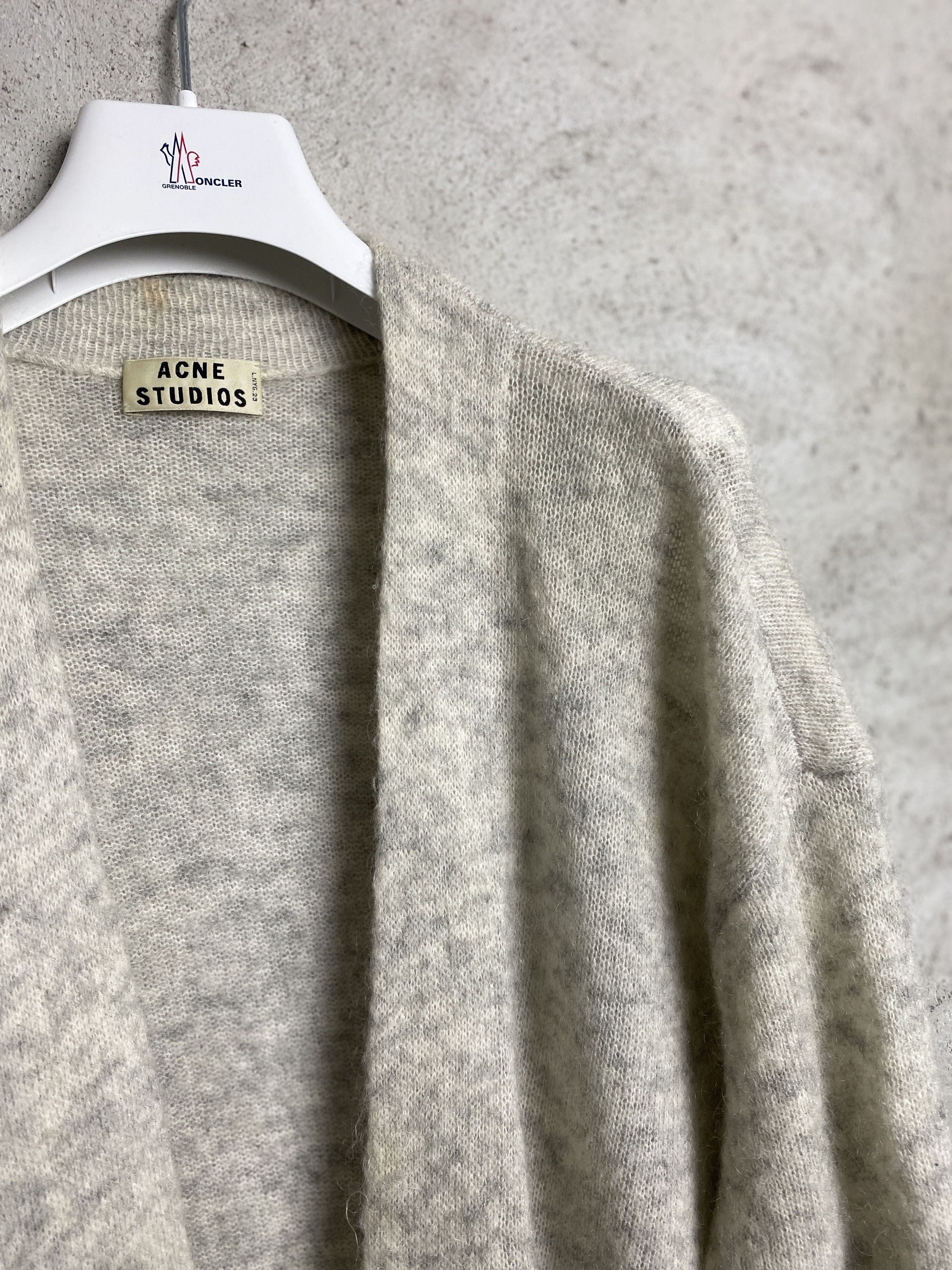 Acne Studios Acne Studios Raya SH Mohair PAW13 cardigan sweater Size XS / US 0-2 / IT 36-38 - 2 Thumbnail