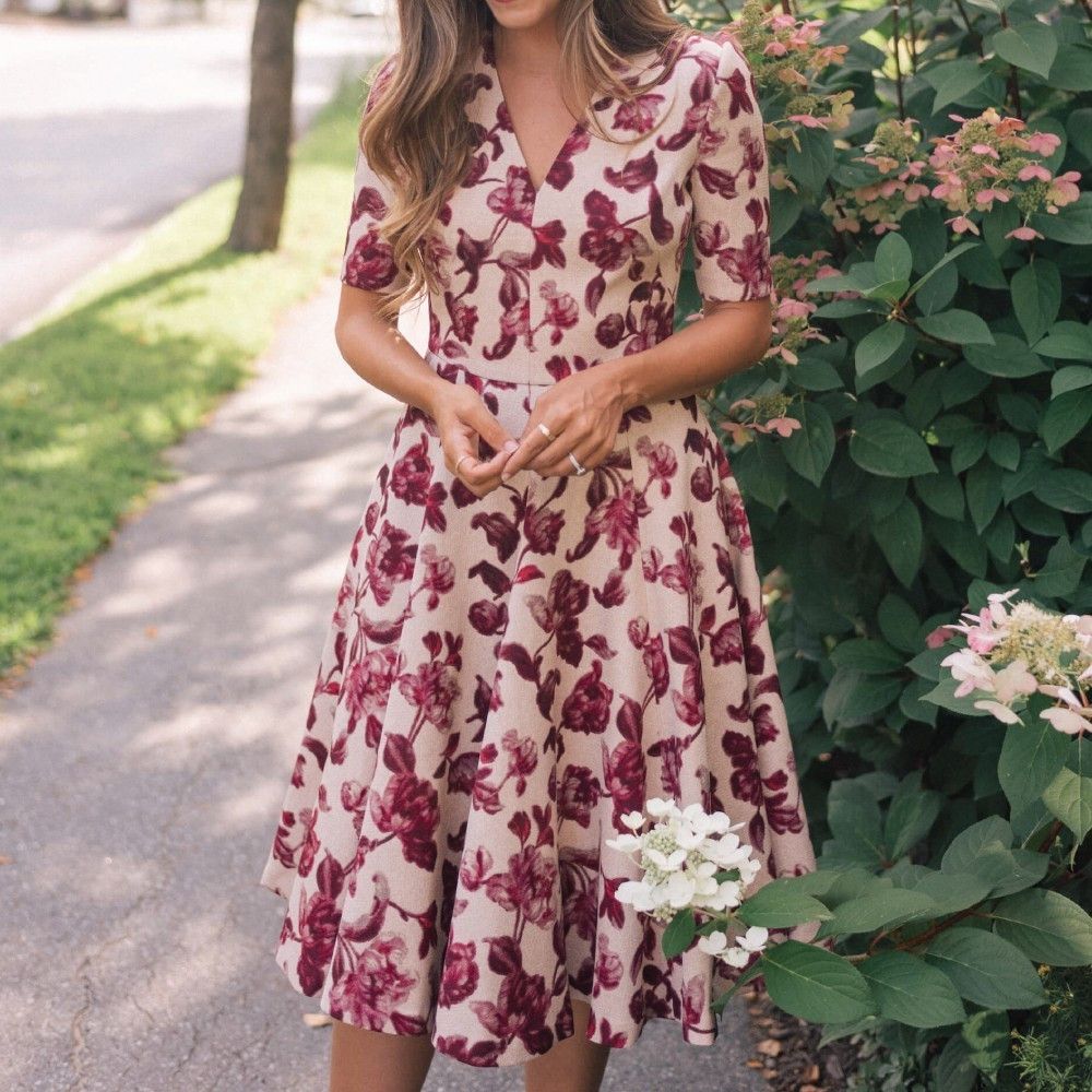 Gal Meets Glam Edith Floral Print A-Line Dress in size NWT