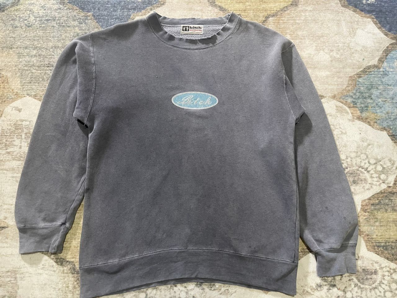 Vintage Bitch disstressed shirt Size US M / EU 48-50 / 2 - 2 Thumbnail