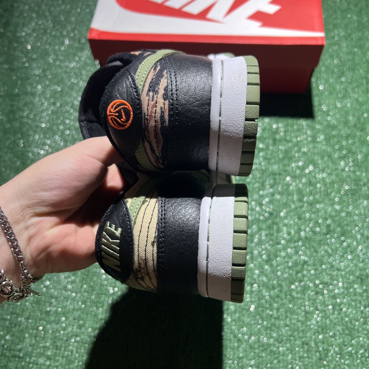 Nike Nike dunk low crazy camo size 8.5 Size US 8.5 / EU 41-42 - 8 Thumbnail