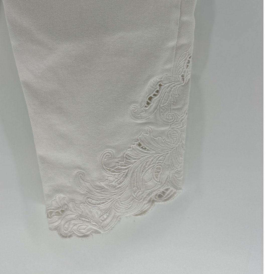 Chicos Chico's Slim Leg crop pants size 8/Chico size 1 Size 30" / US 8 / IT 44 - 4 Thumbnail