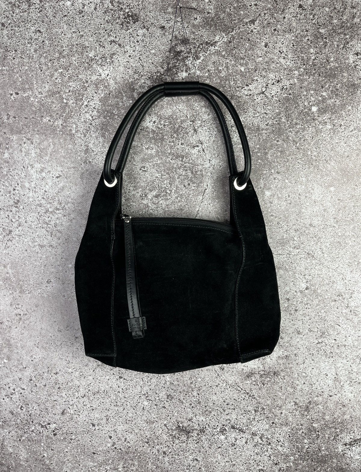 Gucci Gucci Black Suede Hobo Shoulder Bag Vintage Made in Italy 🇮🇹 Size ONE SIZE - 1 Thumbnail