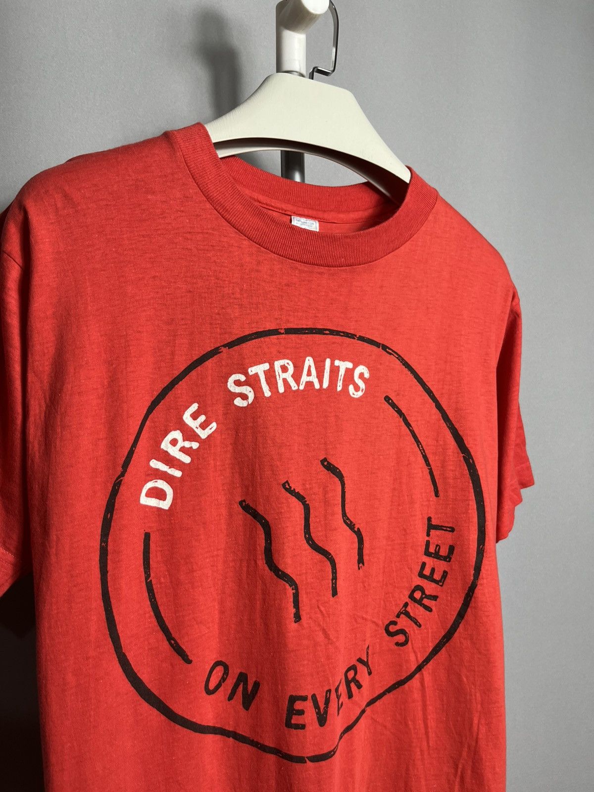 Other Vintage Dire Straits On Every Street 1991 Tour Band Shirt Size US XL / EU 56 / 4 - 2 Thumbnail