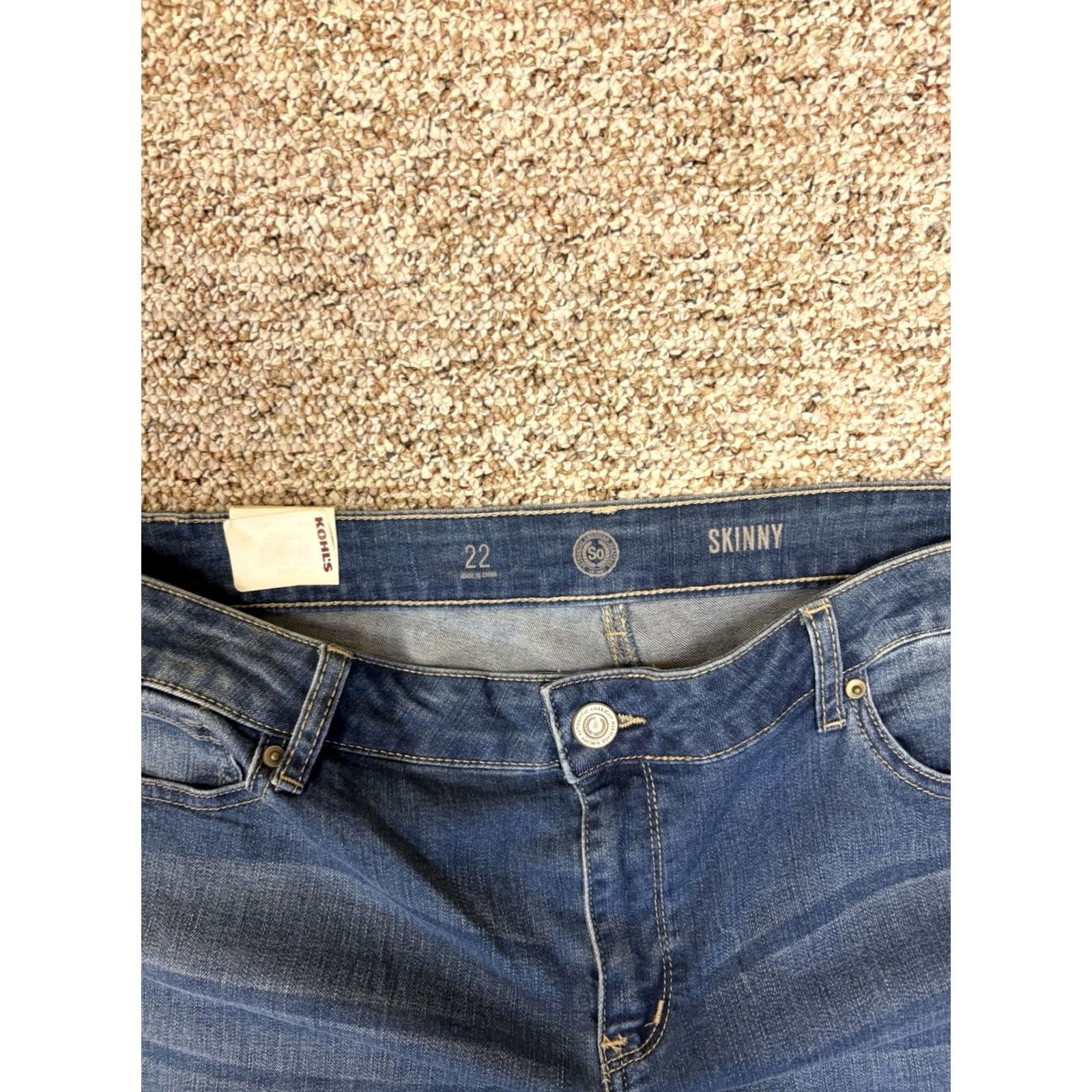 Vintage Kohls Low Rise Skinny Jeans Womens Size 22 Dark Blue Distressed - 45 in Size 30" / US 8 / IT 44 - 4 Thumbnail