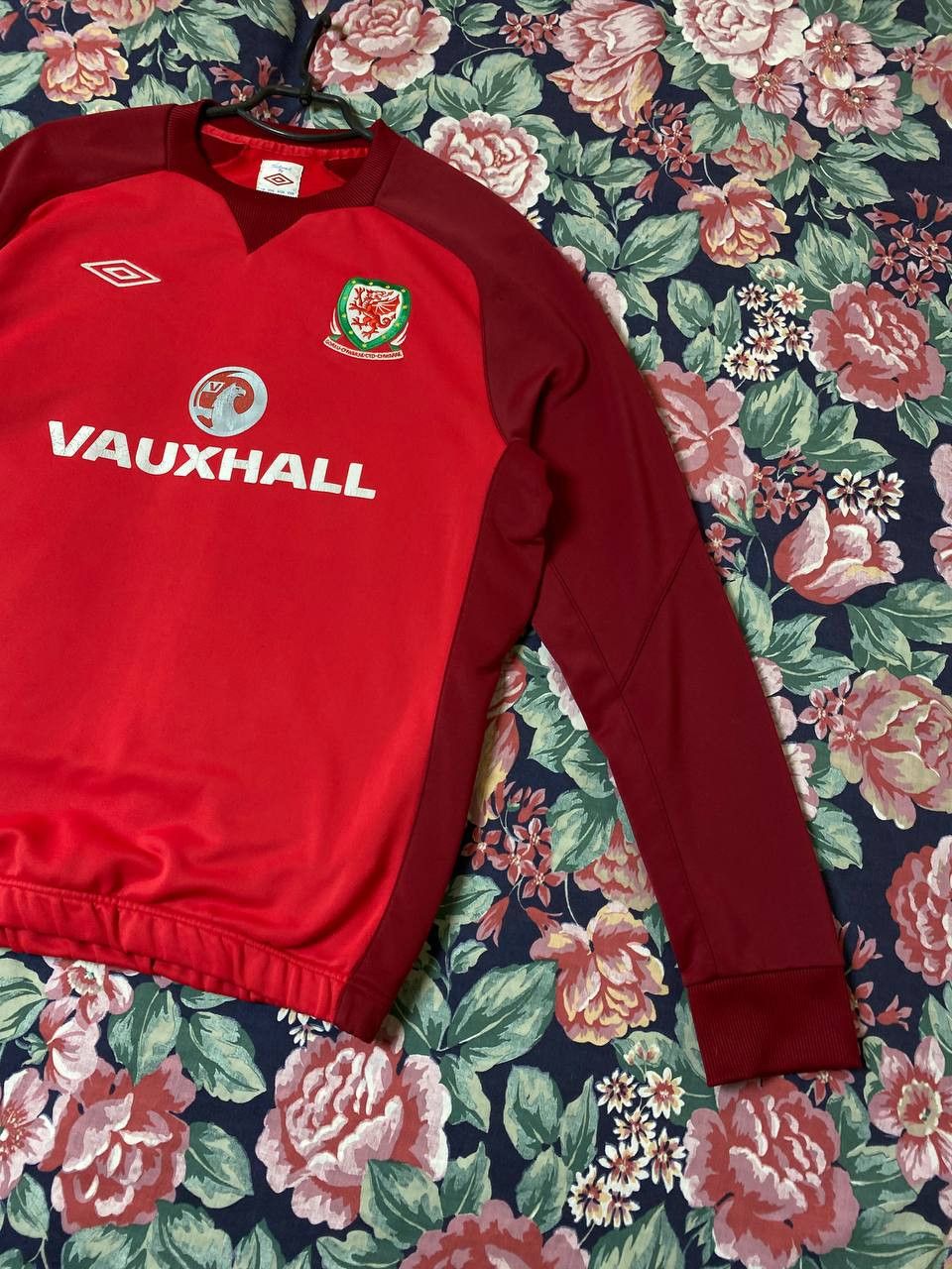 Umbro × Vintage Vintage Wales Umbro Training Sweat Top Size US L / EU 52-54 / 3 - 16 Thumbnail
