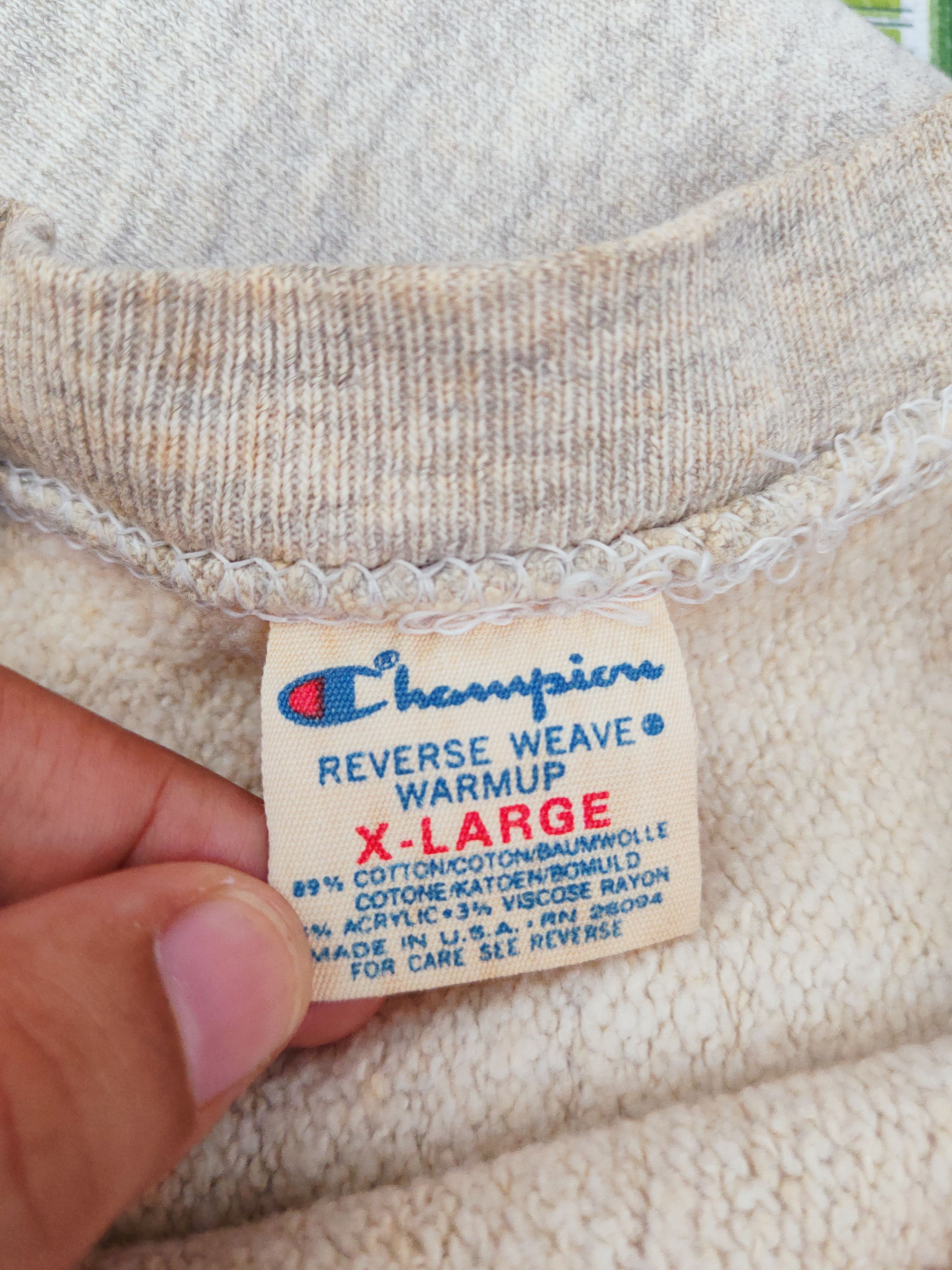 Champion Old Vintage 💥 Champion Gray Faded Sweatshirts (USA) Size US XL / EU 56 / 4 - 12 Thumbnail