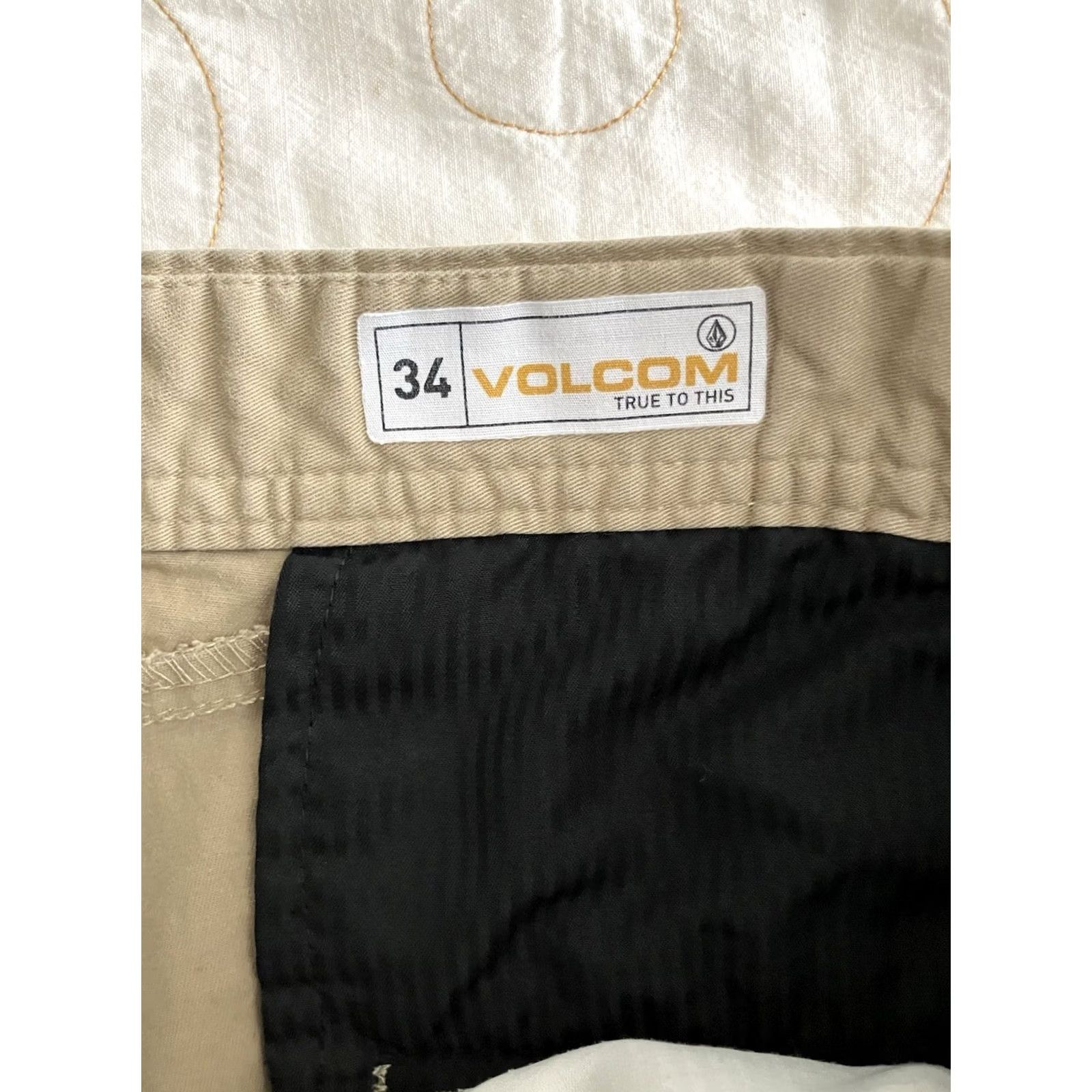 Volcom Volcom True To This Shorts Mens 36 Tan Khaki Front Modern Fit Chinos Tag 34 Size US 36 / EU 52 - 7 Thumbnail