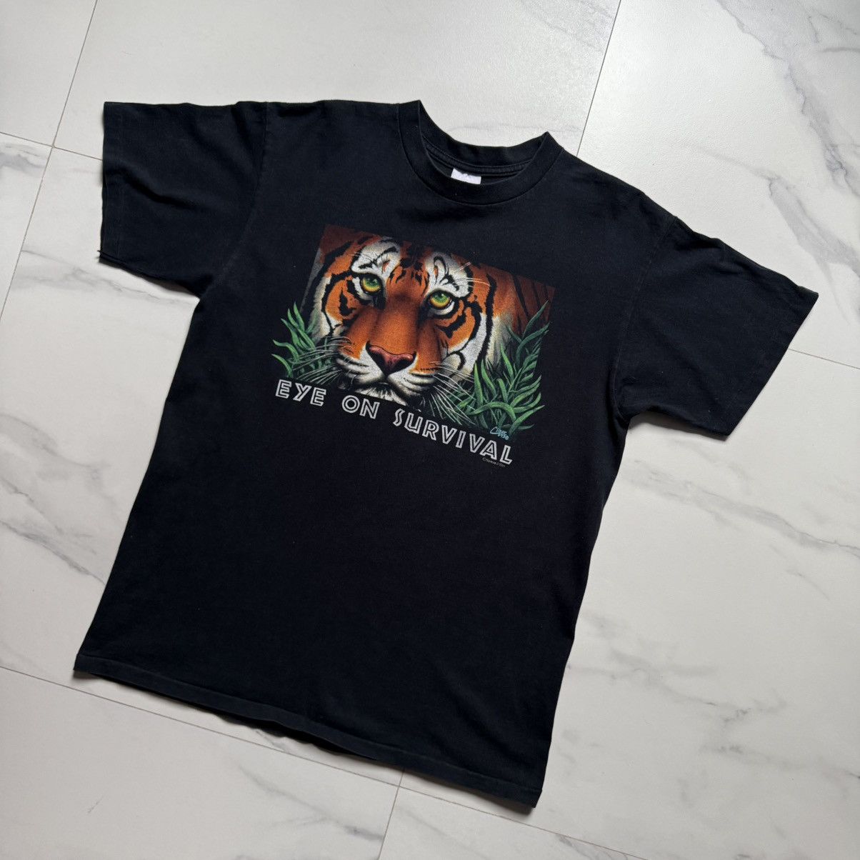 Anvil Vintage Eye On Survival ‘93 Tee Size US L / EU 52-54 / 3 - 3 Thumbnail