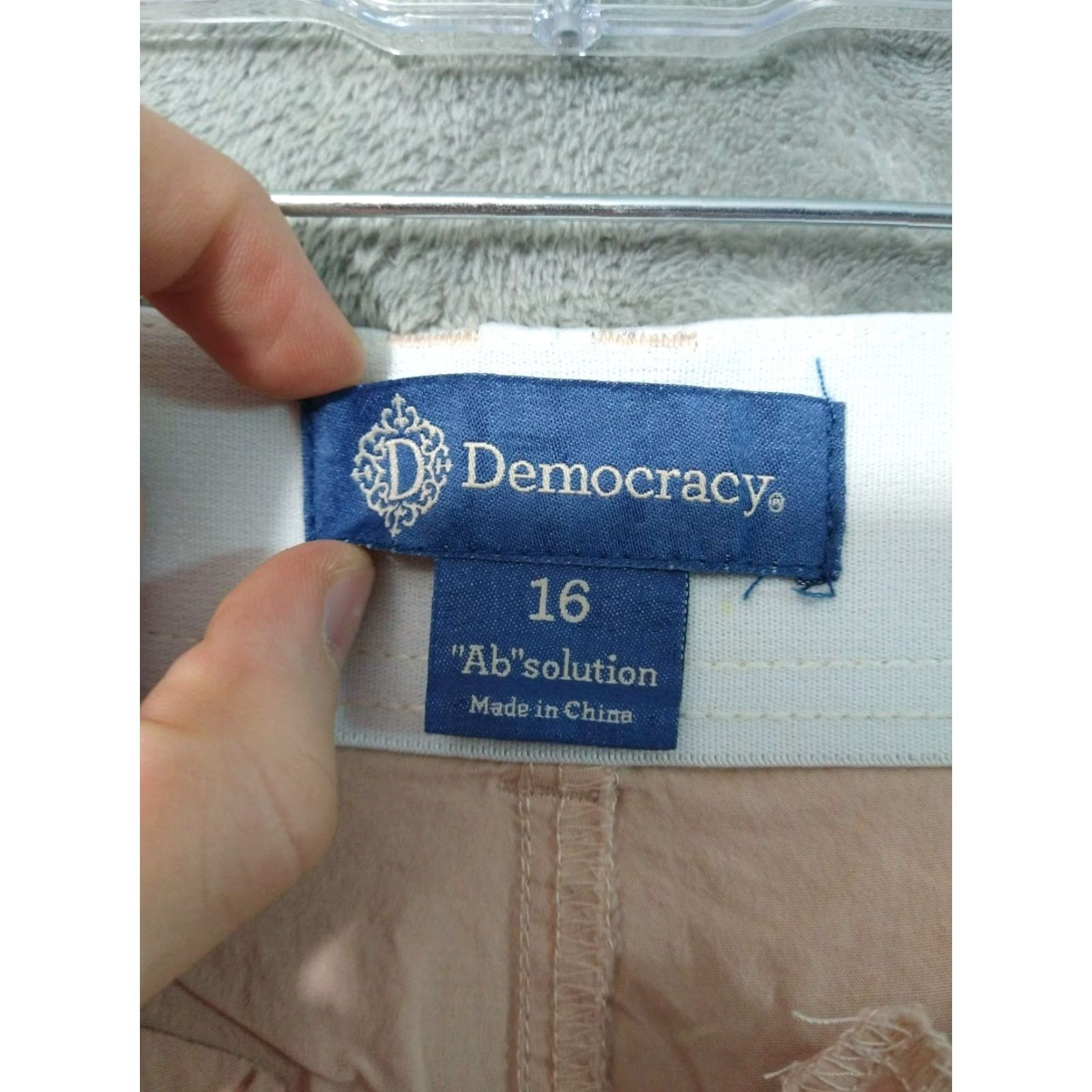 Vintage Democracy Pants Womens 16 Beige Cargo Utility High Rise Straight 26 in Inseam Twill Cotton Rayon Spandex City Casual Travel Mens Womens Girls Boys Size 38" / US 16 / IT 52 - 7 Thumbnail