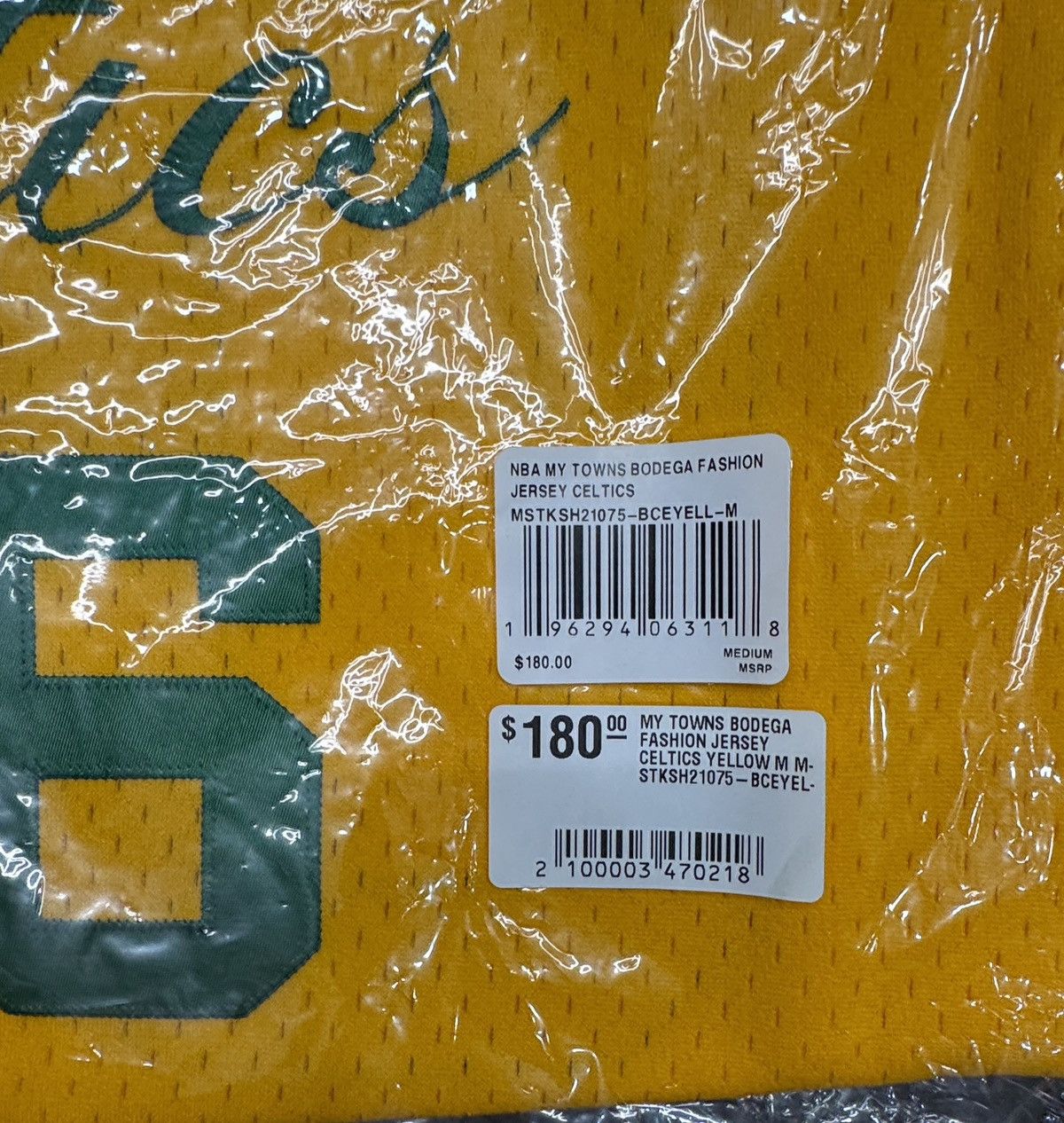 Mitchell & Ness Mitchell & Ness Celtics Gold My Towns Bodega Jersey Size M Size US M / EU 48-50 / 2 - 5 Thumbnail
