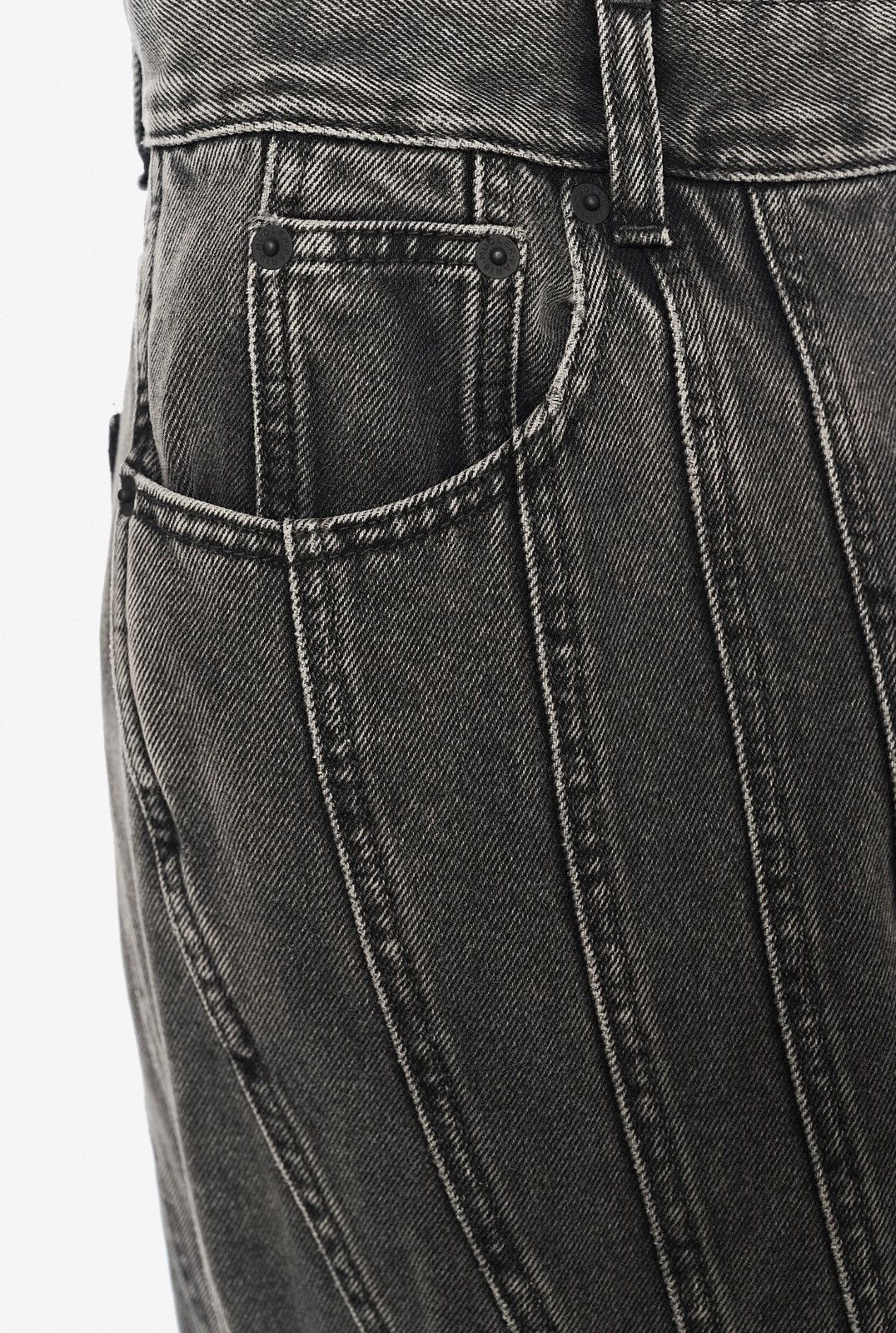 Mugler Last Size Mugler Black Washed Spiral Baggy Jeans Size 27" / US 4 / IT 40 - 3 Thumbnail