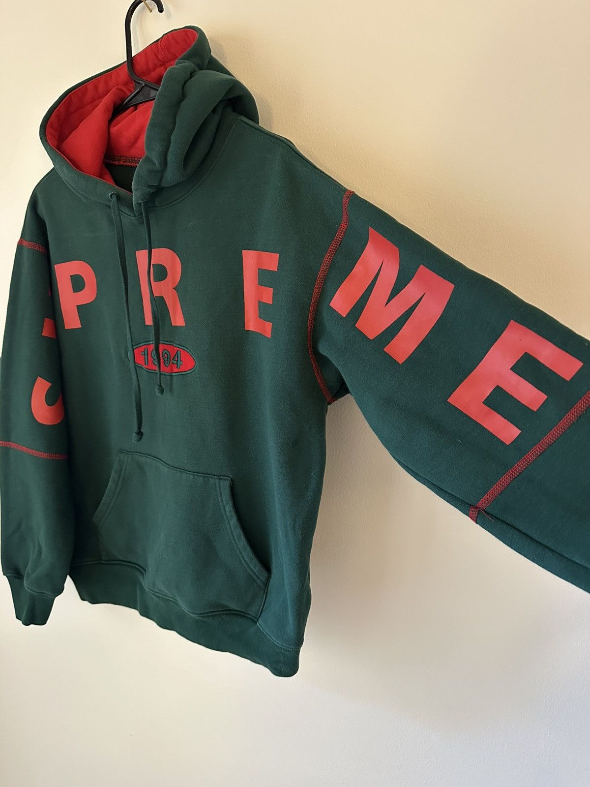 Supreme Supreme Spread Logo Hooded Sweatshirt Size US S / EU 44-46 / 1 - 3 Thumbnail