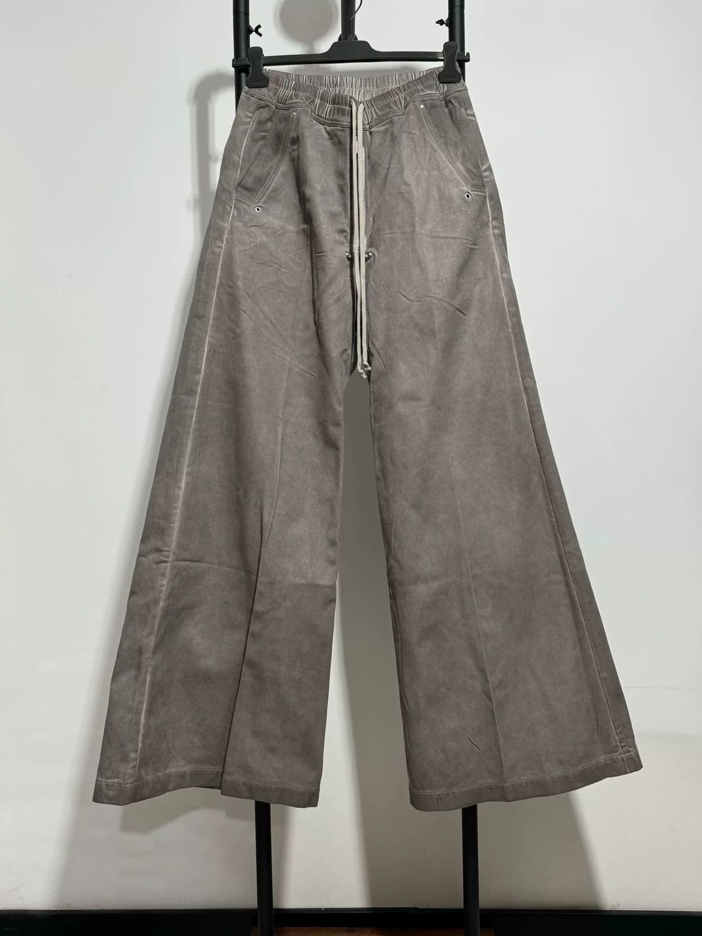 rick owens wide-leg trousers in gray