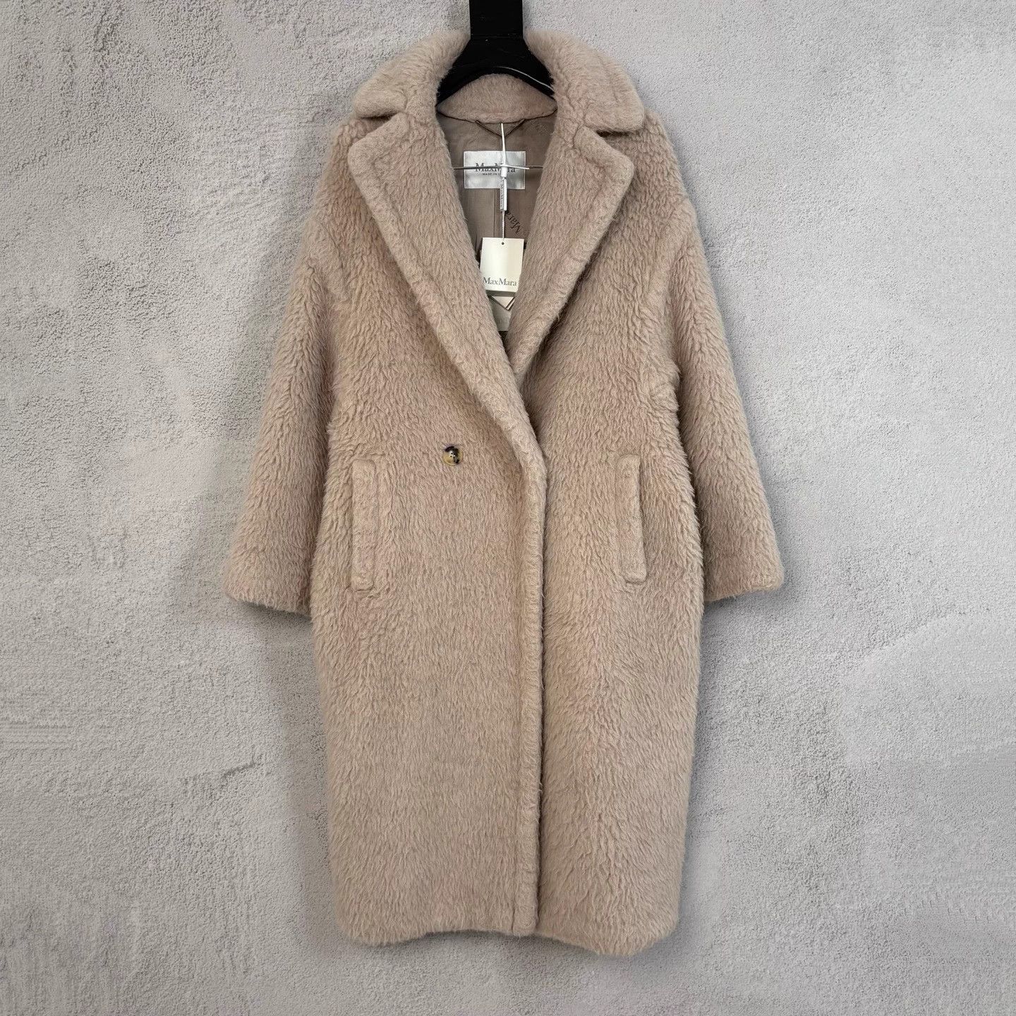 Max Mara Max Mara Beige Teddy Coat XS Size XS / US 0-2 / IT 36-38 - 1 Thumbnail