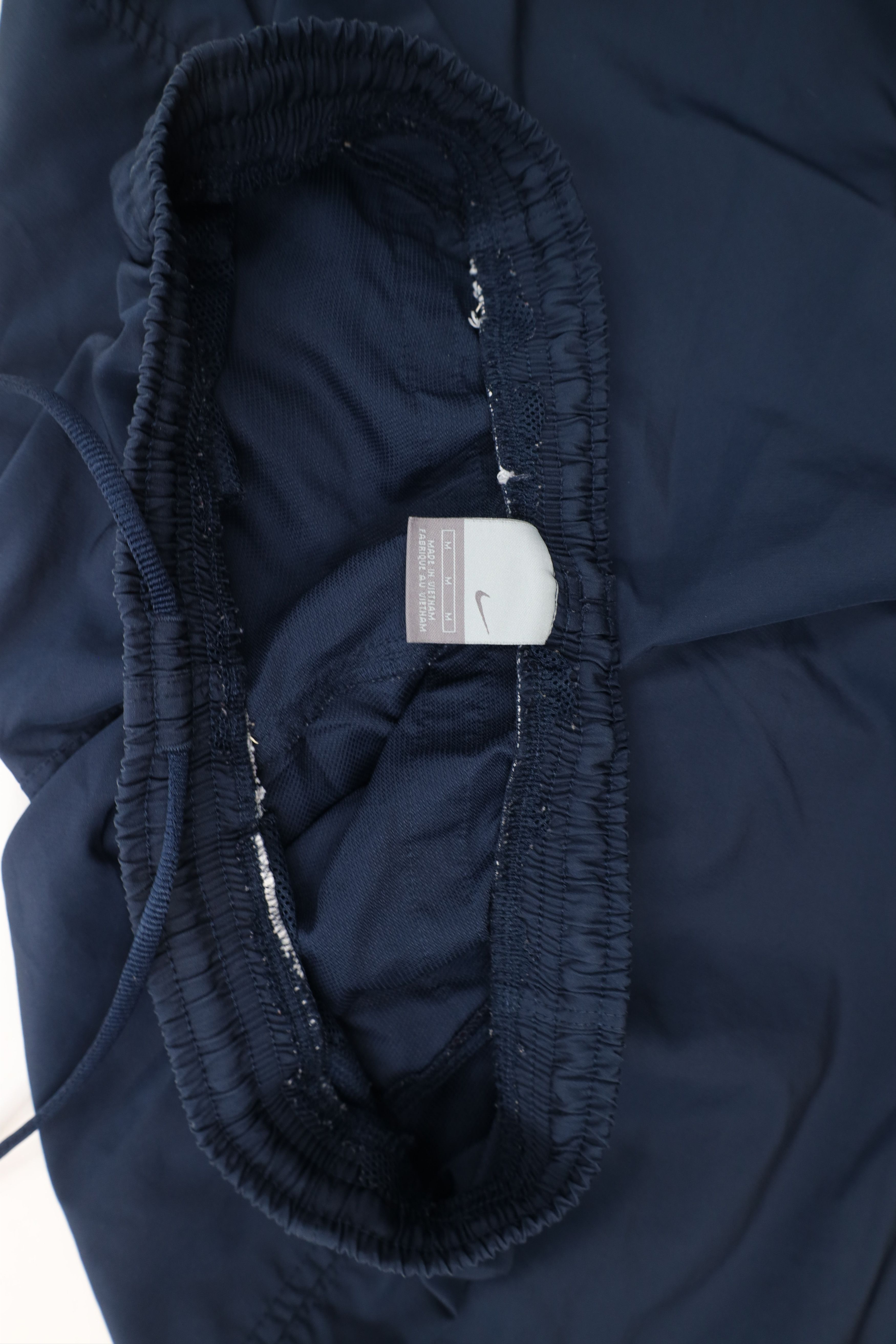 Nike × Vintage Vintage Y2K Nike Block Letter Above Knee Shorts Navy Blue Size US 32 / EU 48 - 9 Thumbnail