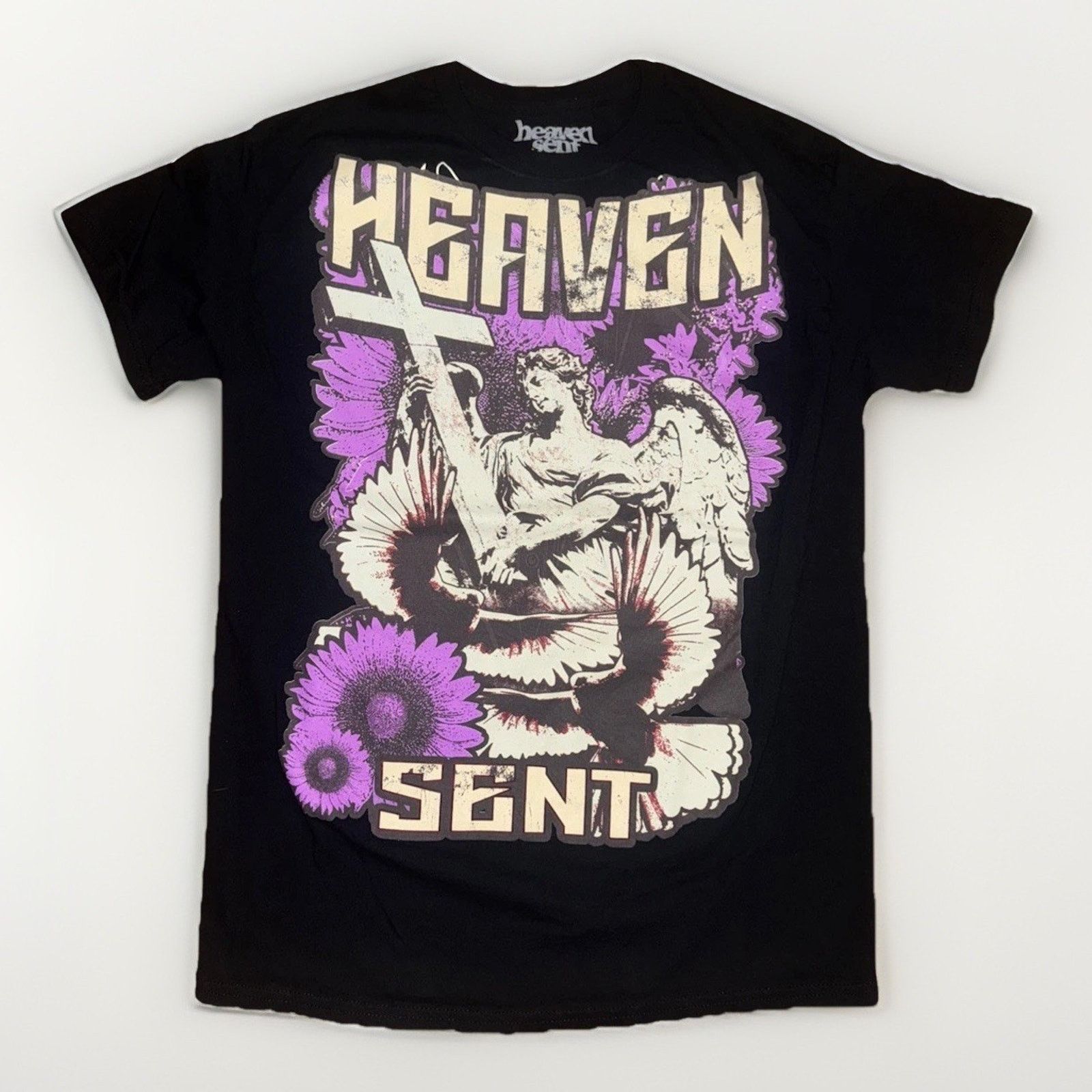 Band Tees Heaven Sent Angel Graphic T-Shirt Black S 19x27 Vintage Size US S / EU 44-46 / 1 - 1 Thumbnail