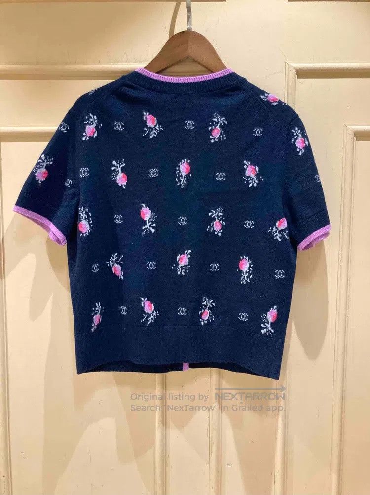 Chanel Chanel 22k Tibetan blue floral short-sleeved knitwear Size XS / US 0-2 / IT 36-38 - 5 Thumbnail