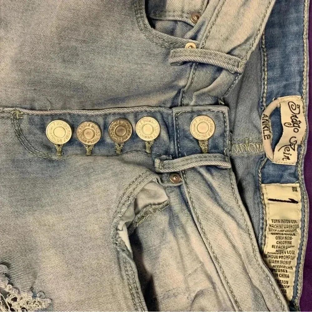 Designer Indigo Jean Ankle Skinny Jeans with Button Fly Size 30" / US 8 / IT 44 - 4 Thumbnail