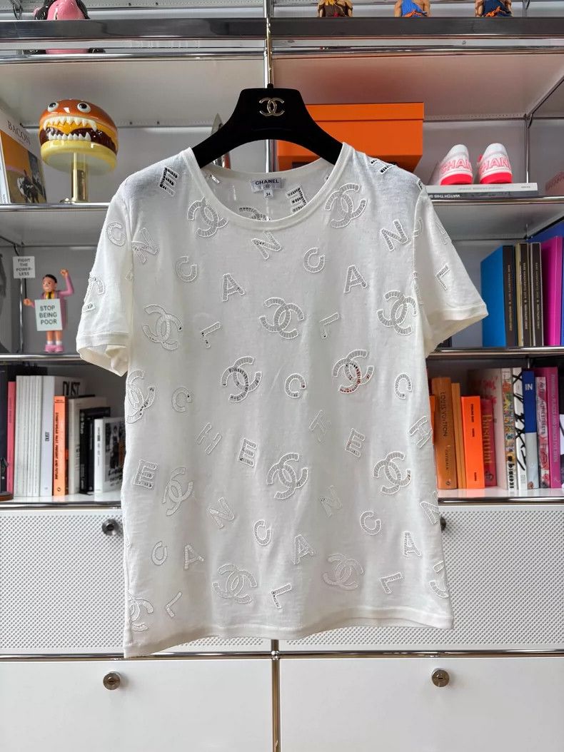Chanel Chanel 20 Early Spring White Letter Logo Double C Hollow Short-Sleeve T-Shirt - dmc Size US XS / EU 42 / 0 - 1 Thumbnail