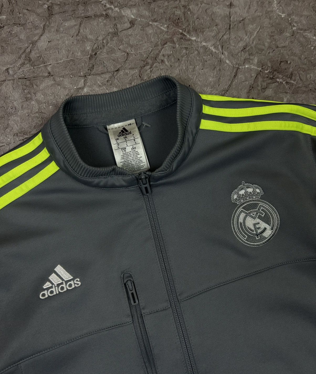 Adidas Adidas Real Madrid gray zip up soccer football track jacket Size US L / EU 52-54 / 3 - 3 Thumbnail