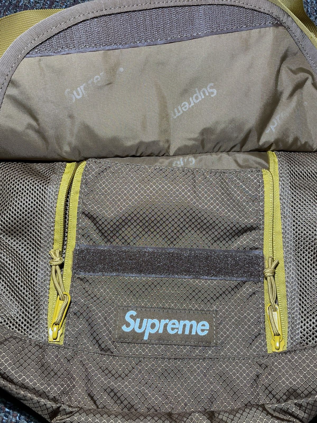 Supreme Supreme Small Messenger Bag Size ONE SIZE - 2 Thumbnail