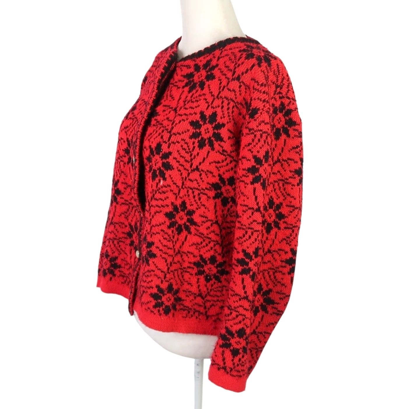 Brandblack VINTAGE 80s Bayer Red Black Floral Knit Cardigan Sweater L Women Long Sleeve Knit Acrylic Fall Winter Casual Size L / US 10 / IT 46 - 3 Thumbnail