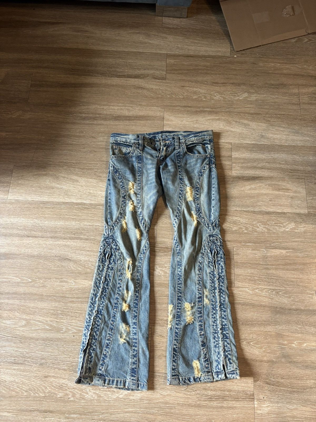 Tornado Mart Tornado Mart Archive Studded Distressed Zip-Flare Denim Size 30" / US 8 / IT 44 - 1 Thumbnail