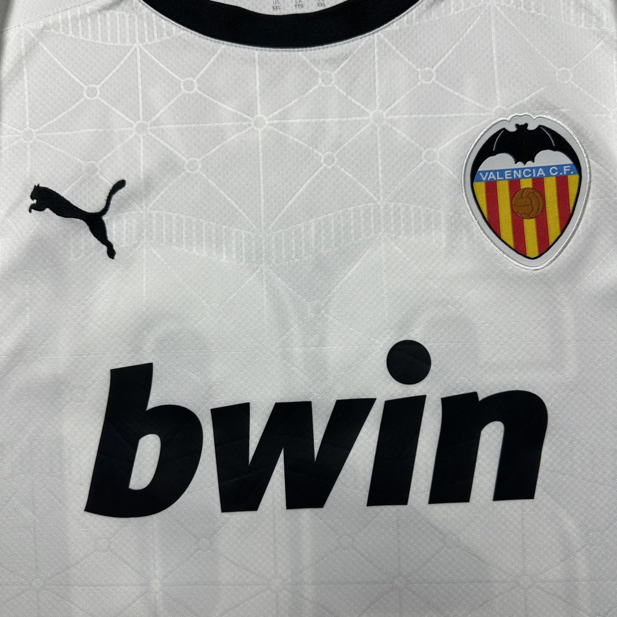 Puma VALENCIA PUMA 2020/2021 FOOTBALL HOME JERSEY #20 KANG IN Size US XXL / EU 58 / 5 - 5 Thumbnail