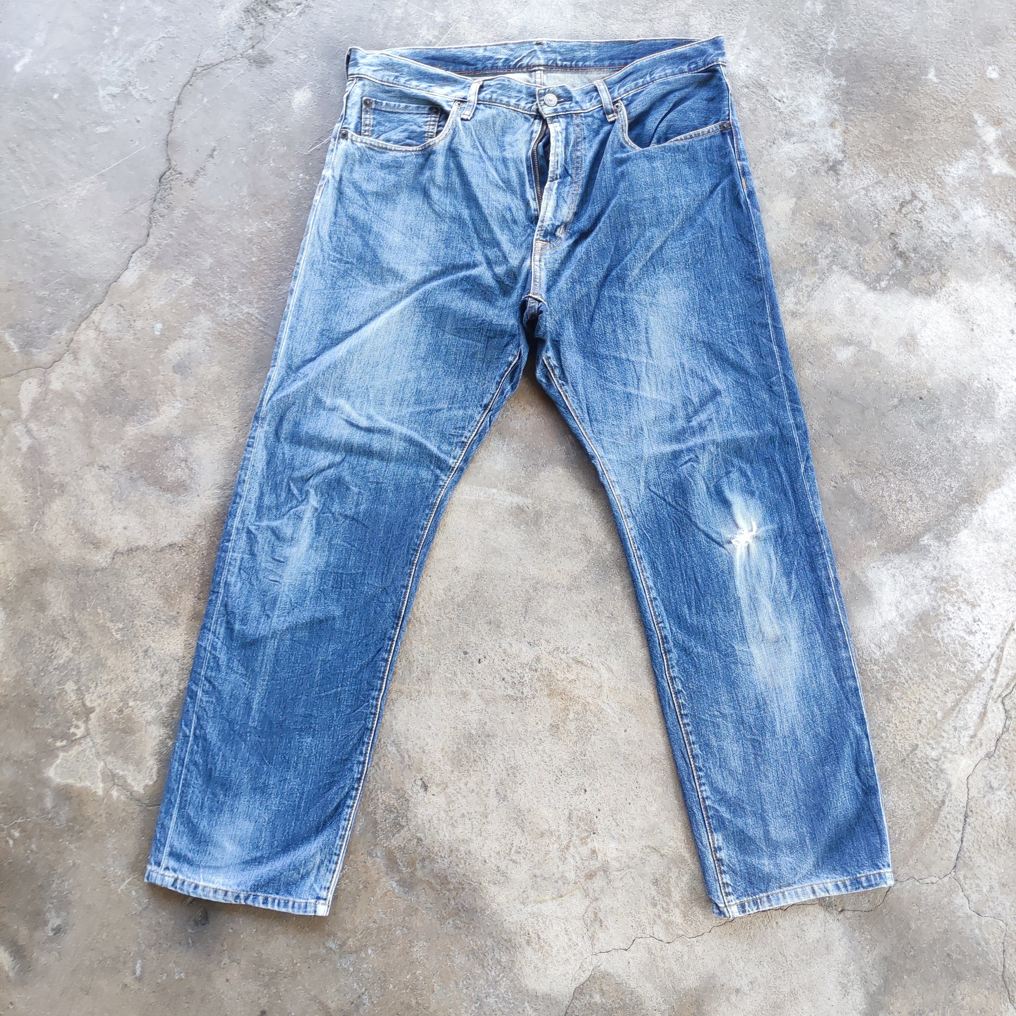 Japanese Brand Vintage GU Brand Buggy Jeans Ripped Faded Pants Size US 38 / EU 54 - 1 Thumbnail