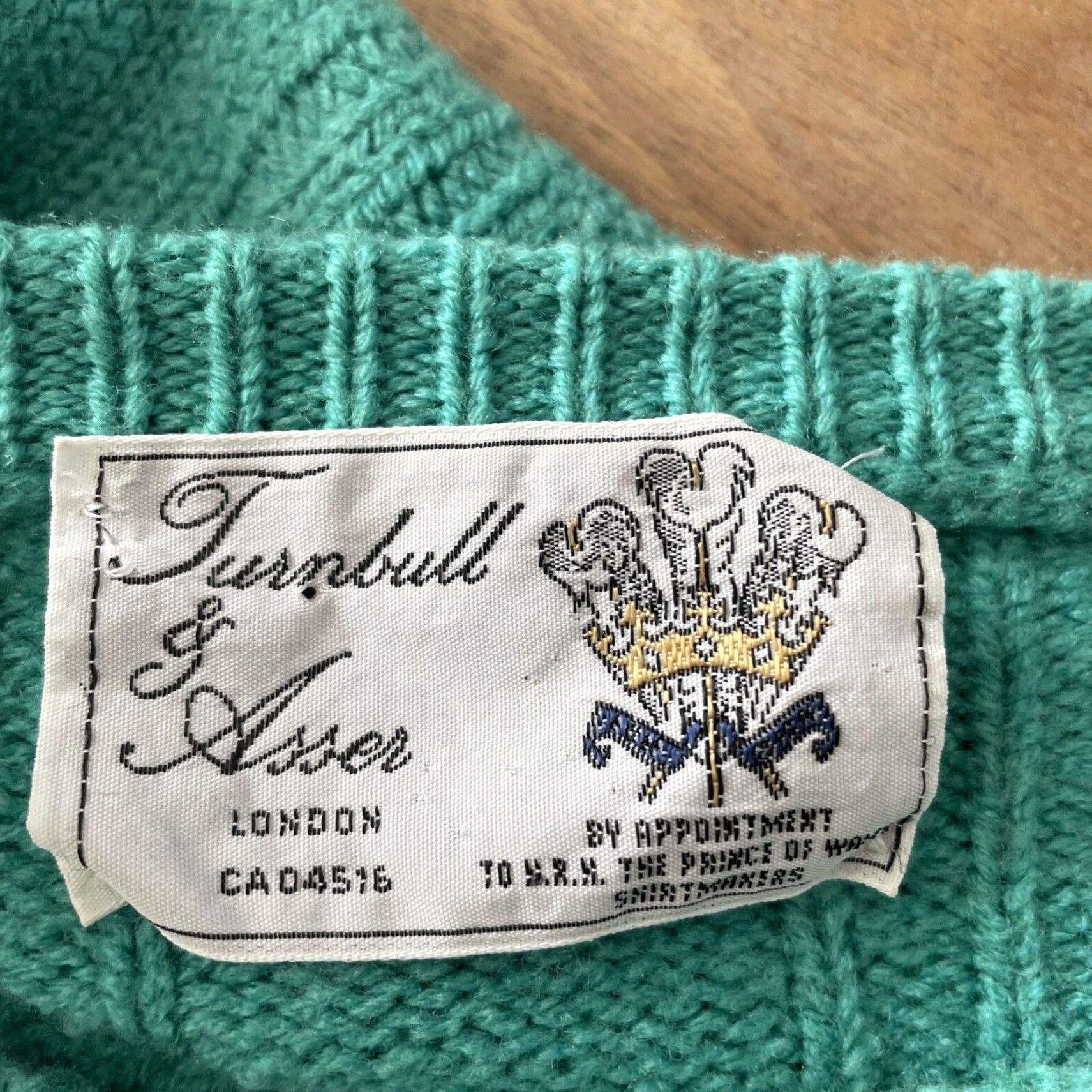 Turnbull & Asser VINTAGE Turnbull & Asser Sweater Mens S Crew Neck Merino Wool Blue 80s Classic Retro Preppy Turquoise Pullover Knit Size US S / EU 44-46 / 1 - 3 Thumbnail