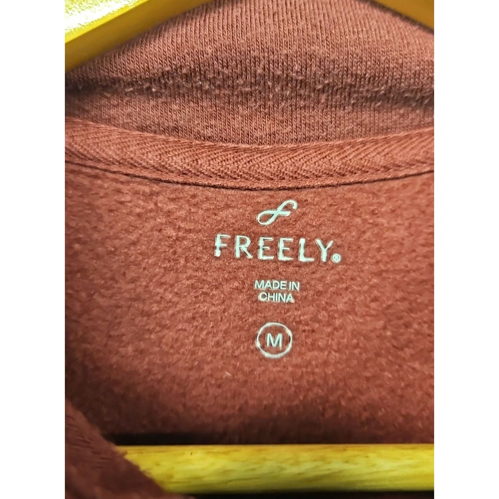 Vintage Freely Women’s Medium Zip Up Jacket Athleisure Burgundy & Gray Set of 2 Jacket Womens M Burgundy & Gray Zip Up Size M / US 6-8 / IT 42-44 - 5 Thumbnail