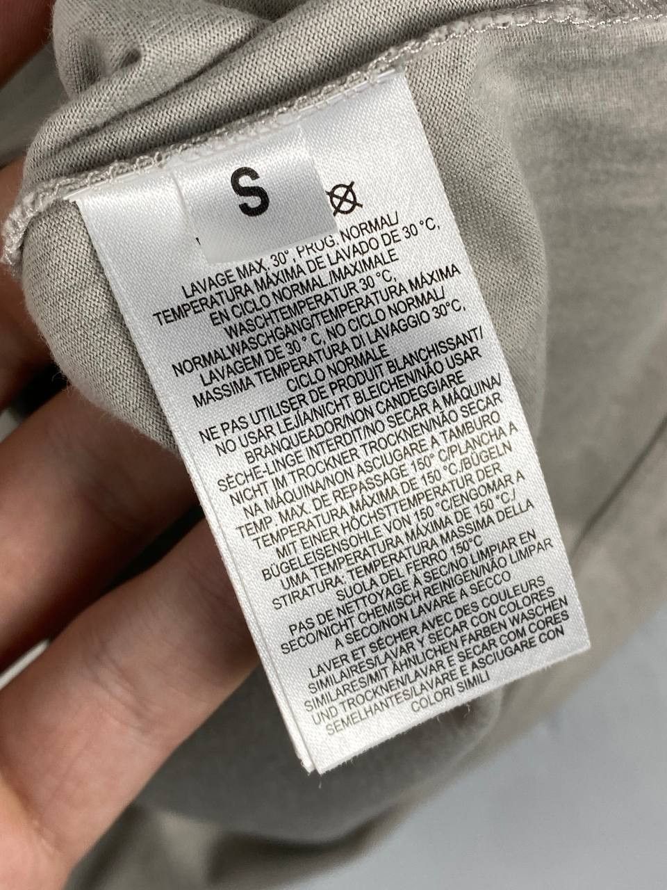 Alfred Dunhill Vintage Dunhill Luxury Rare Cotton Patch Logo T Shirt Size US S / EU 44-46 / 1 - 8 Thumbnail