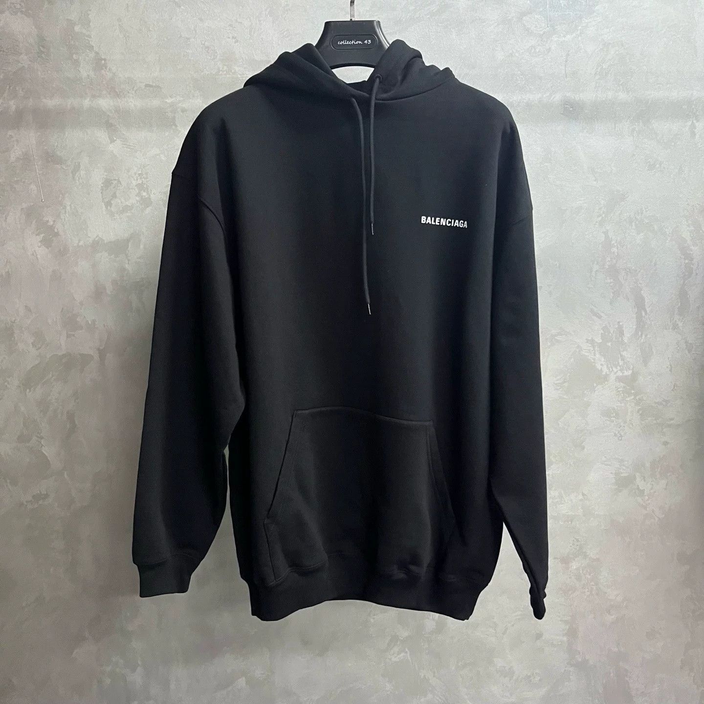Balenciaga Balenciaga Black Logo Print Hoodie Size US S / EU 44-46 / 1 - 1 Thumbnail