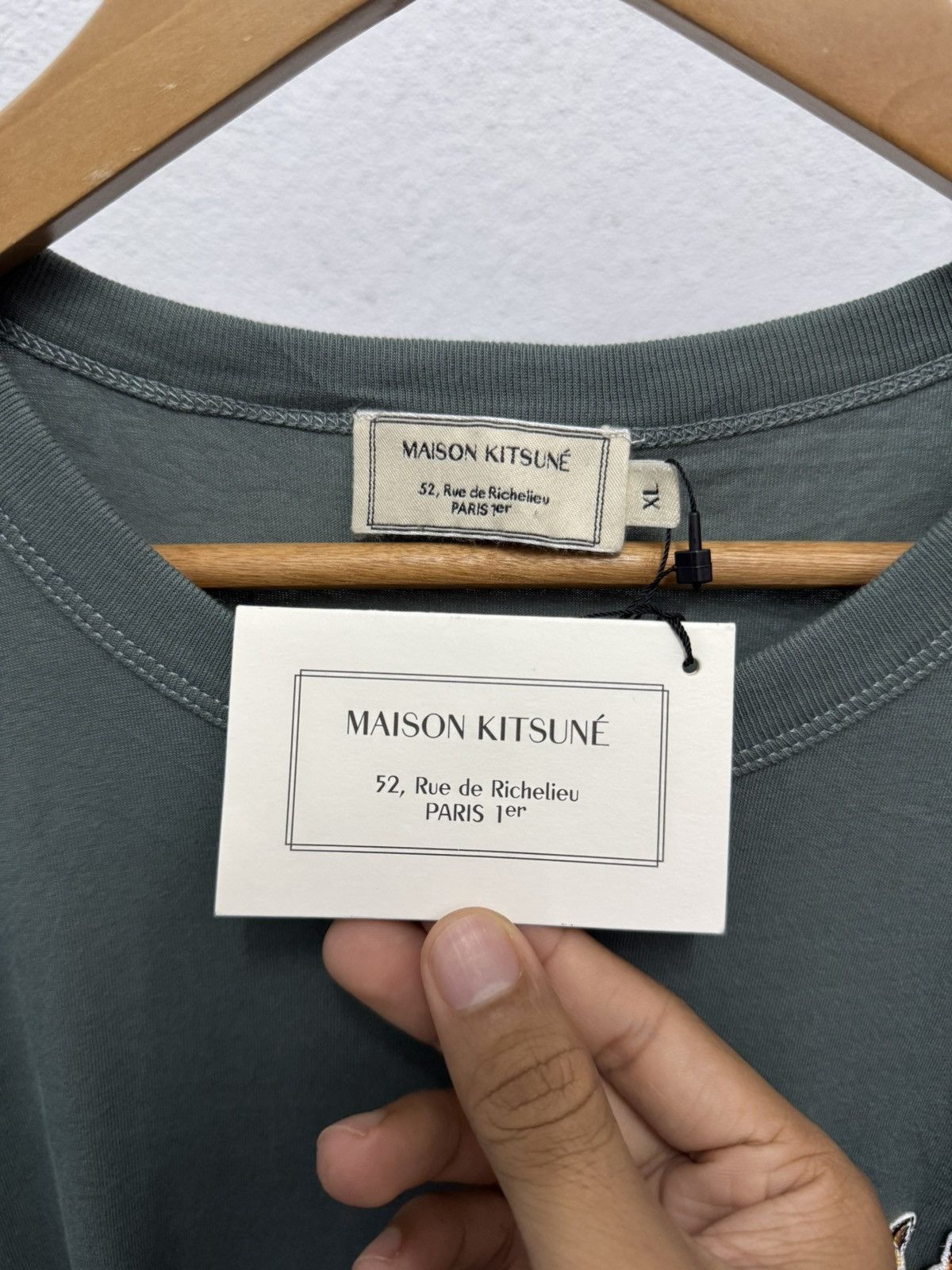 Maison Kitsune Maison Kitsune double Fox Head Patch T-Shirt Size US XL / EU 56 / 4 - 3 Thumbnail