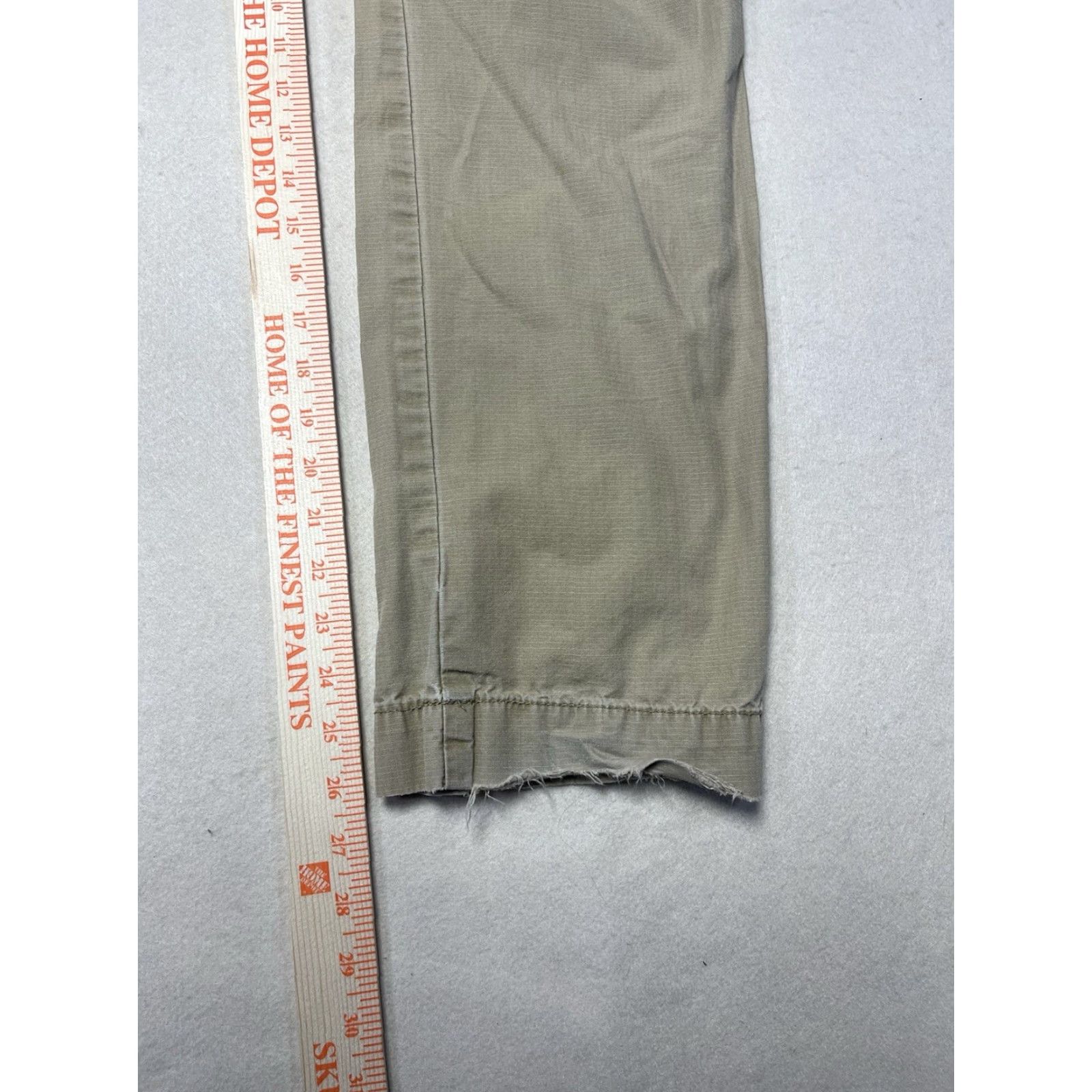 Gap GAP PantsCargo Mens 31/32 Beige Elastic Waist Straight Leg Cotton Cargo Pocket Gap 1969 Front Flat Front Regular Fit Mens Size US 31 - 5 Thumbnail