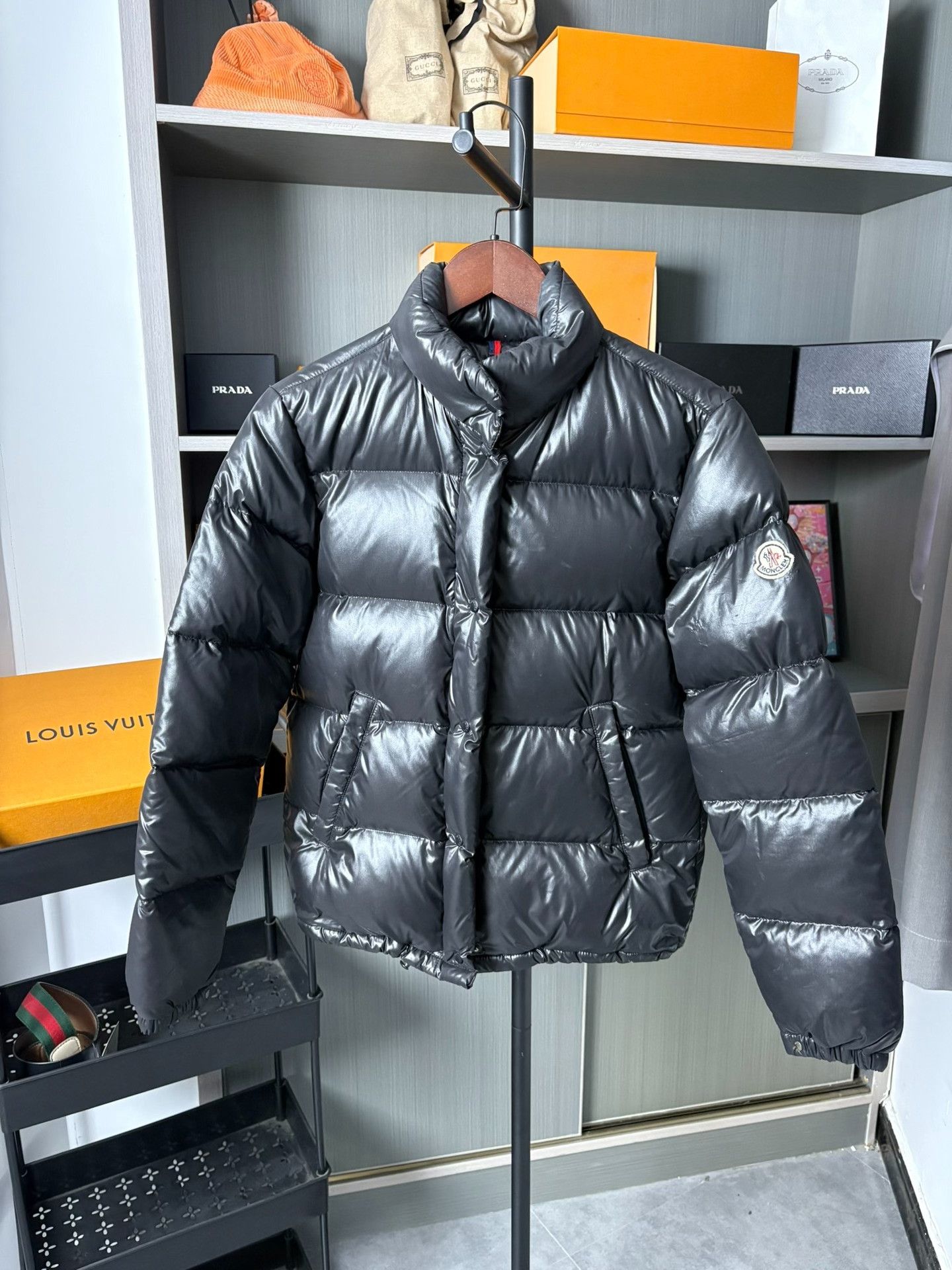 Moncler Moncler Down Black Heavy Coat M Men Size US M / EU 48-50 / 2 - 1 Thumbnail