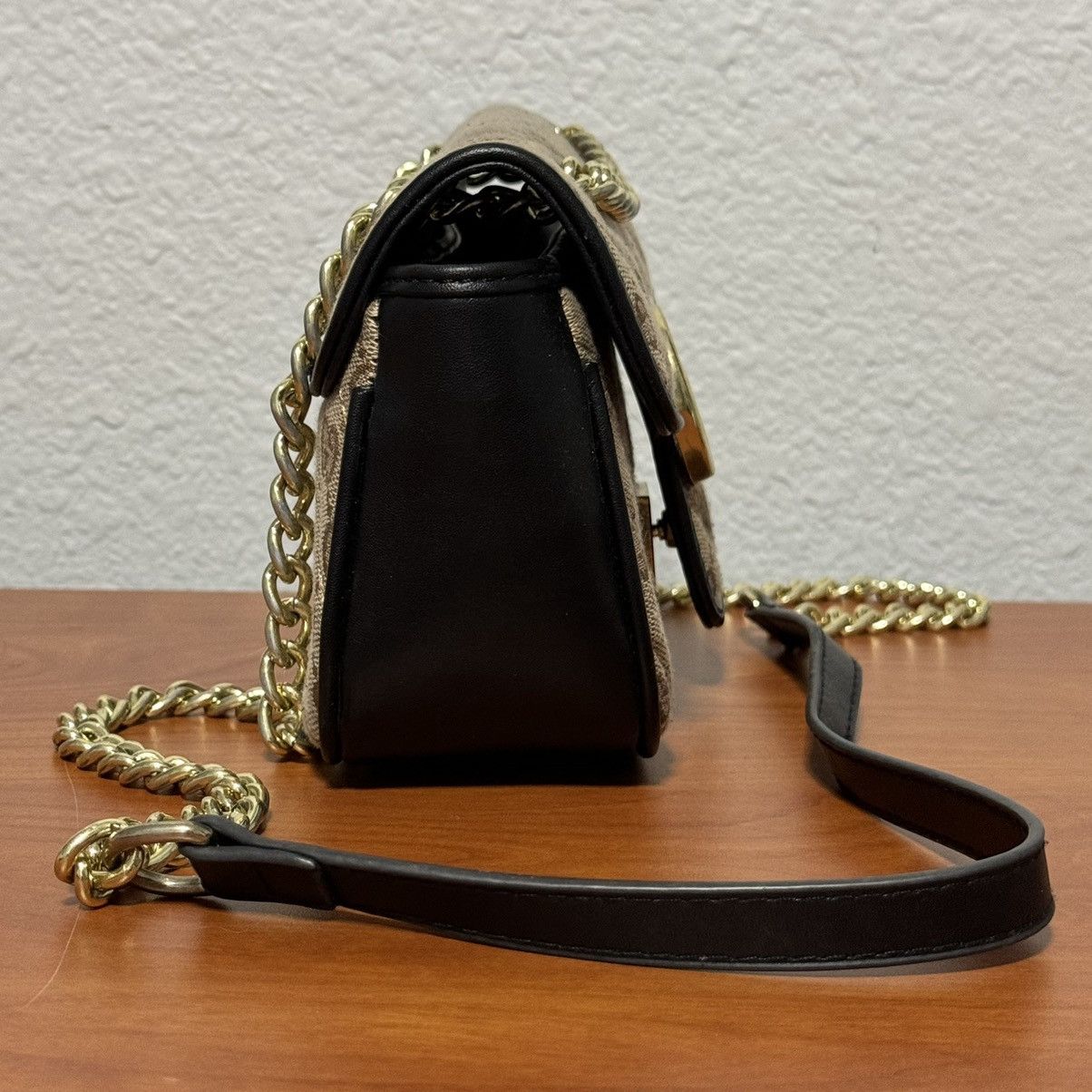 Other Gucci Chain Hand Bag Purse Size ONE SIZE - 7 Thumbnail
