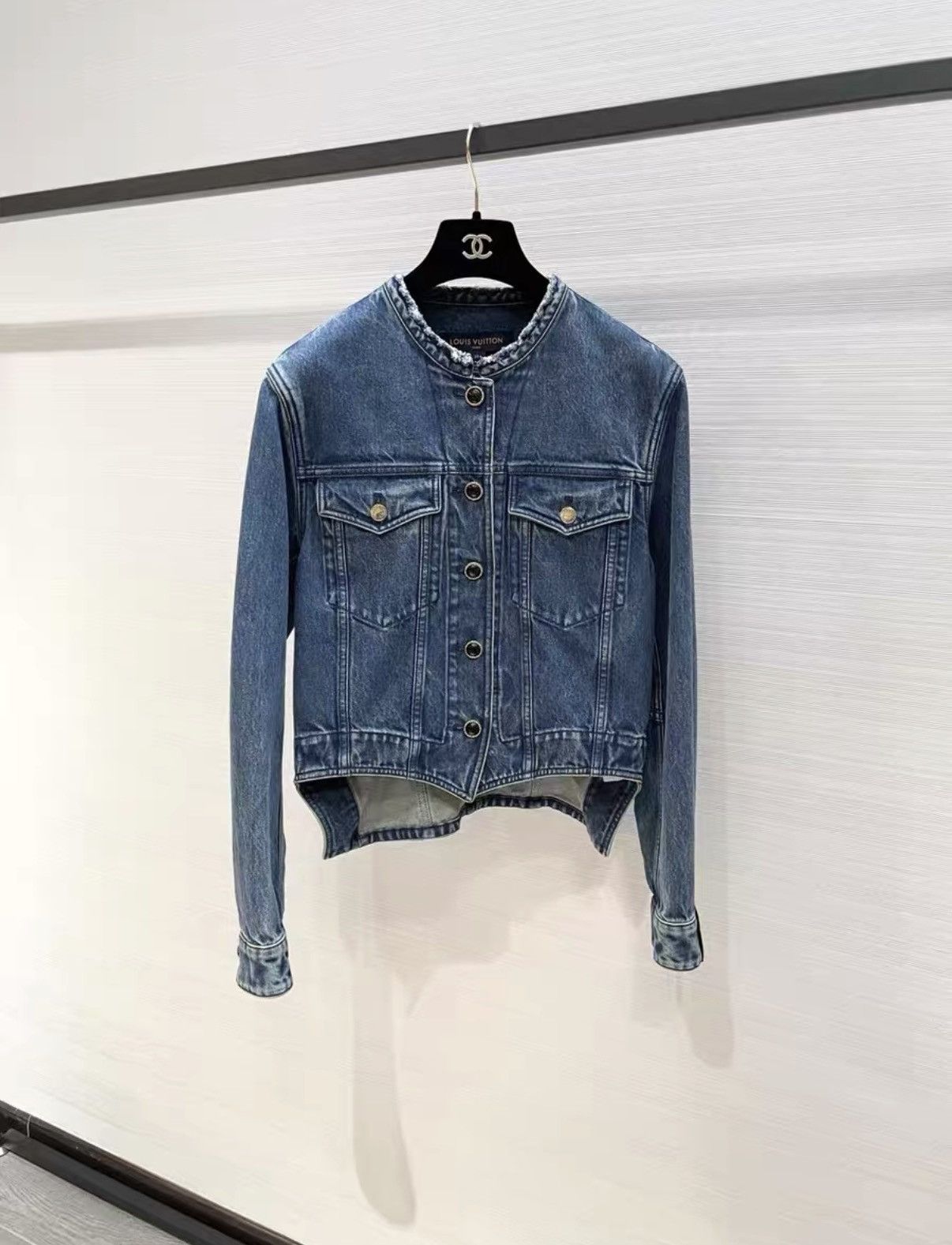 Louis Vuitton Louis Vuitton Classic Monogram Leather Trim Denim Jacket J33 Size S / US 4 / IT 40 - 1 Thumbnail