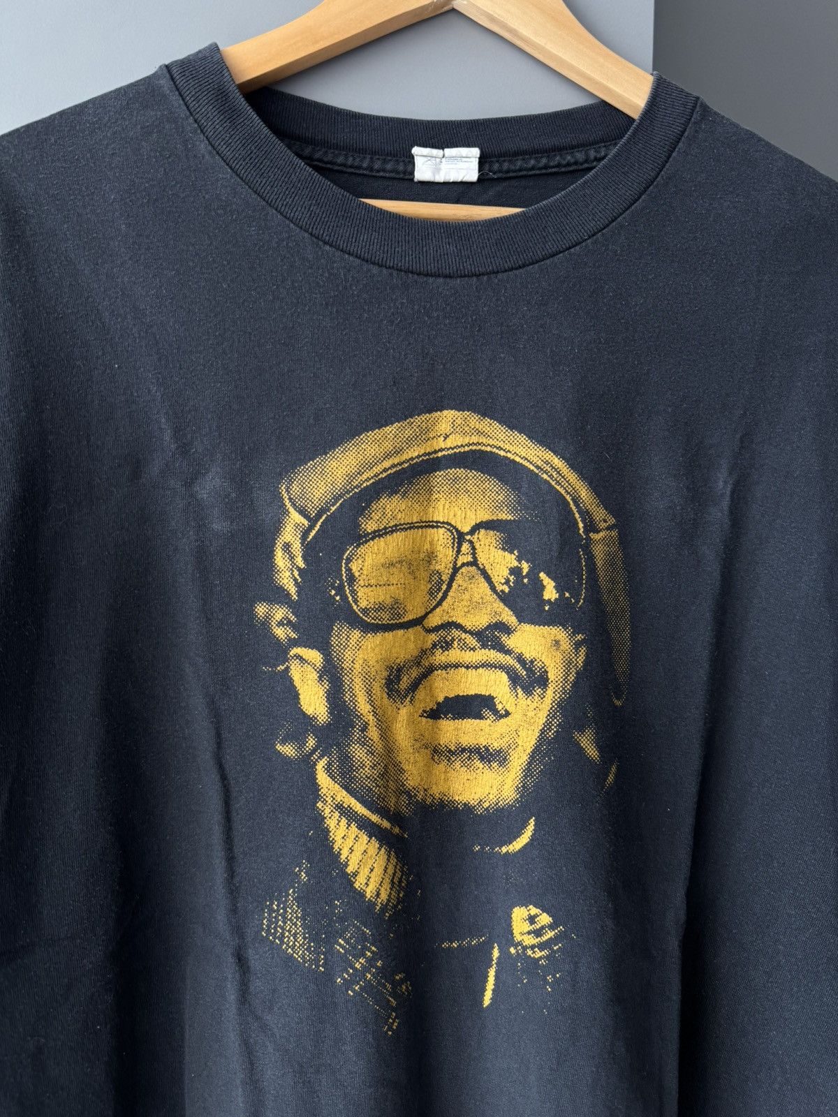 Vintage VTG 90s Stevie Wonder Graphic T Shirt Tan Music Tee Size US XL / EU 56 / 4 - 2 Thumbnail