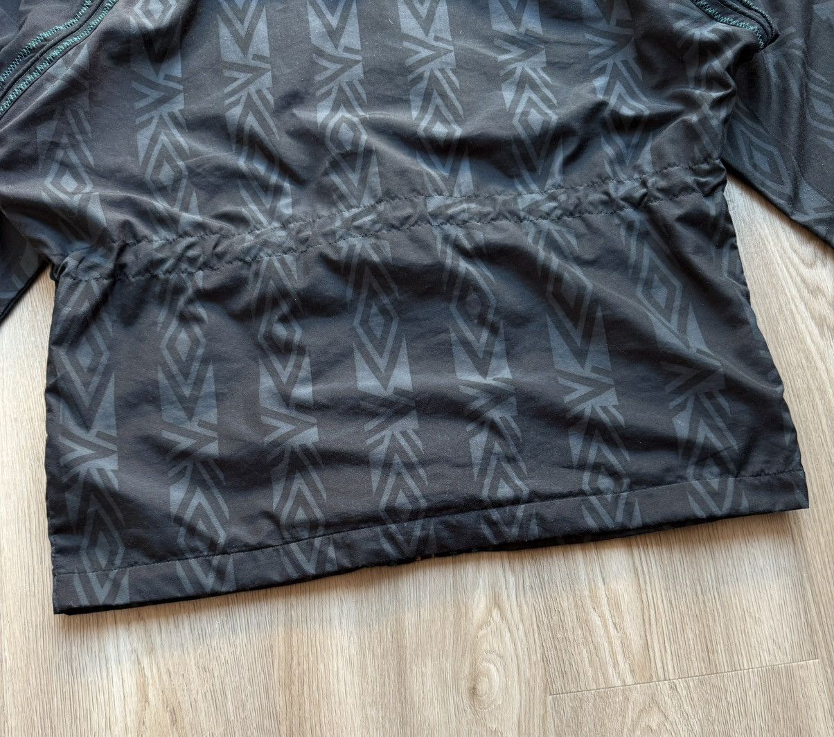 Umbro Vintage 90s Umbro Celtic Football Soccer Track Jacket Size US S / EU 44-46 / 1 - 13 Thumbnail
