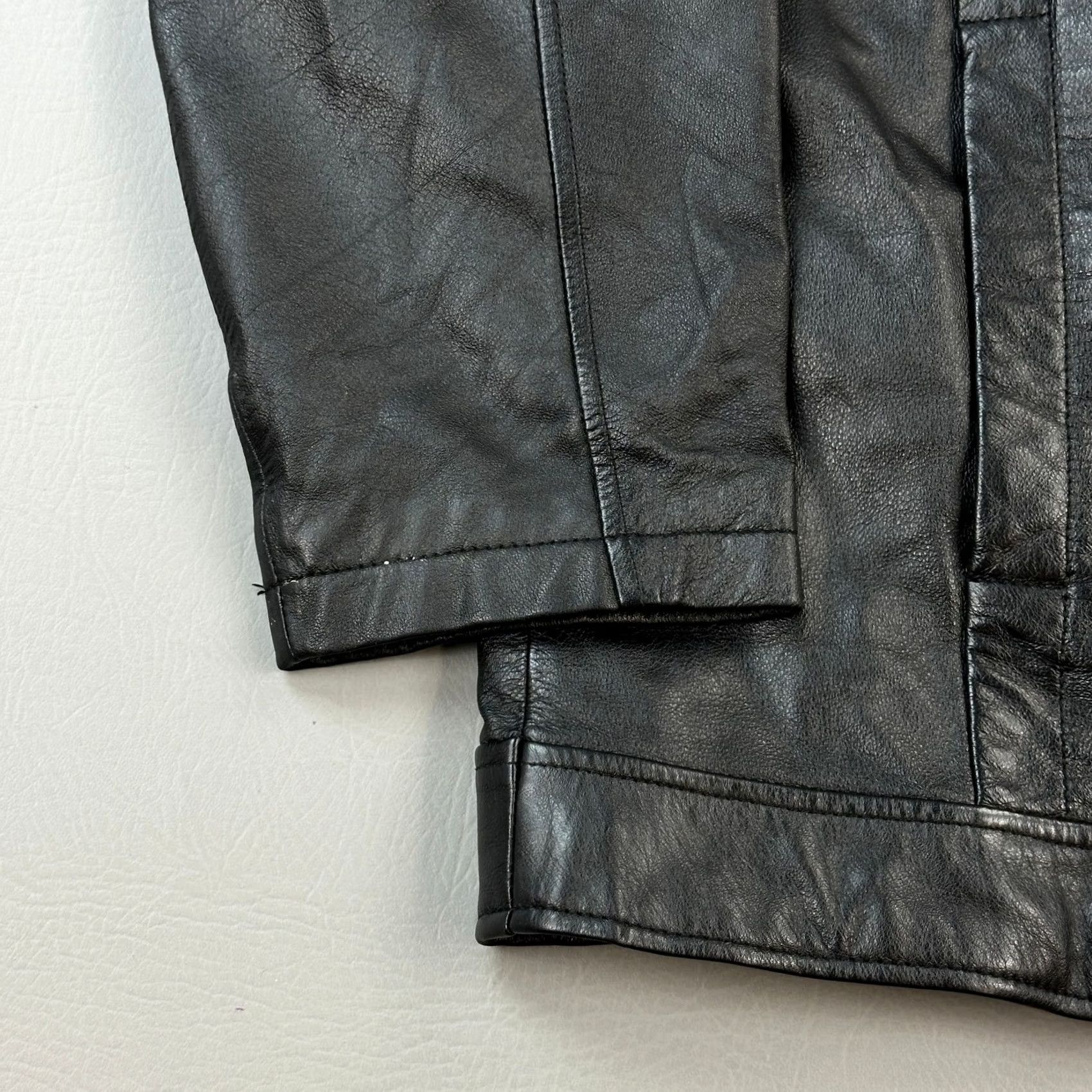 Vintage VINTAGE Wilsons Leather M Julian Jacket Mens Small Black Leather Moto Biker Full Zip Jacket Size US S / EU 44-46 / 1 - 3 Thumbnail