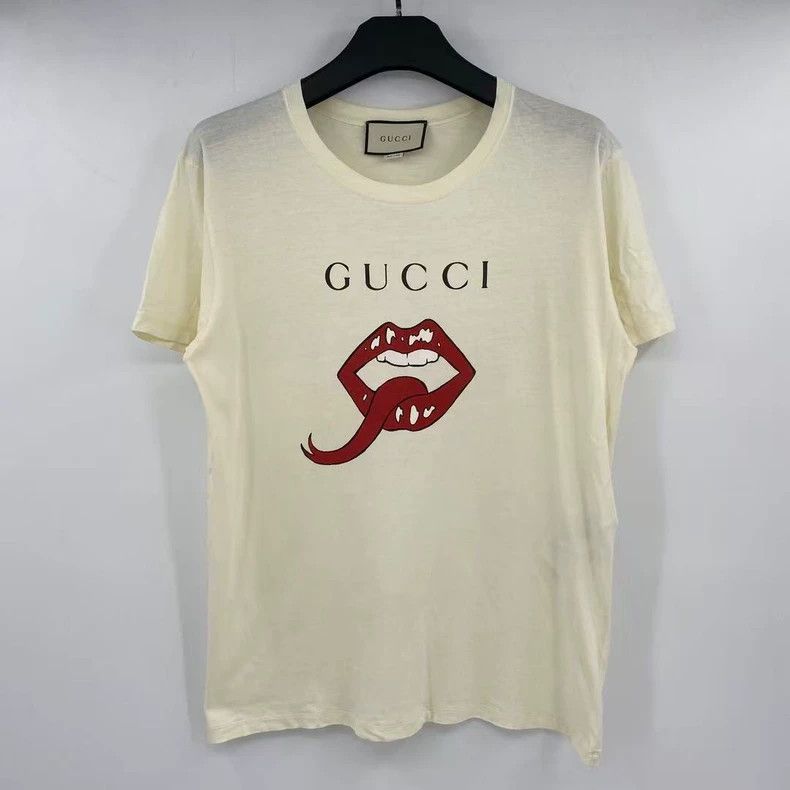 Gucci GucciRed lips letter short sleeves 2503-Nextarrow Size US S / EU 44-46 / 1 - 1 Thumbnail