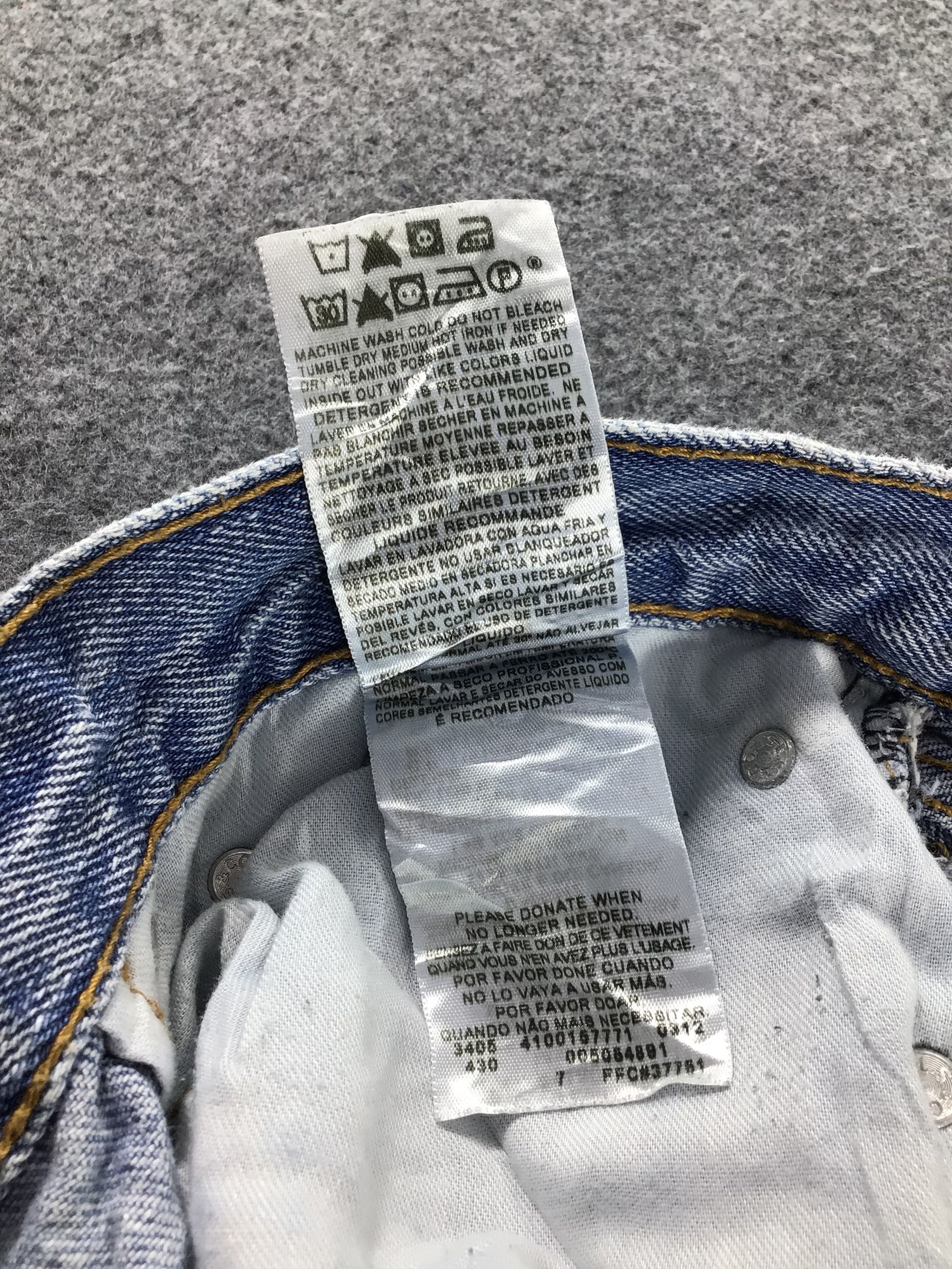 Levi's Vintage Levis 505 Jeans Light Blue Denim -J556 Size US 40 / EU 56 - 10 Thumbnail