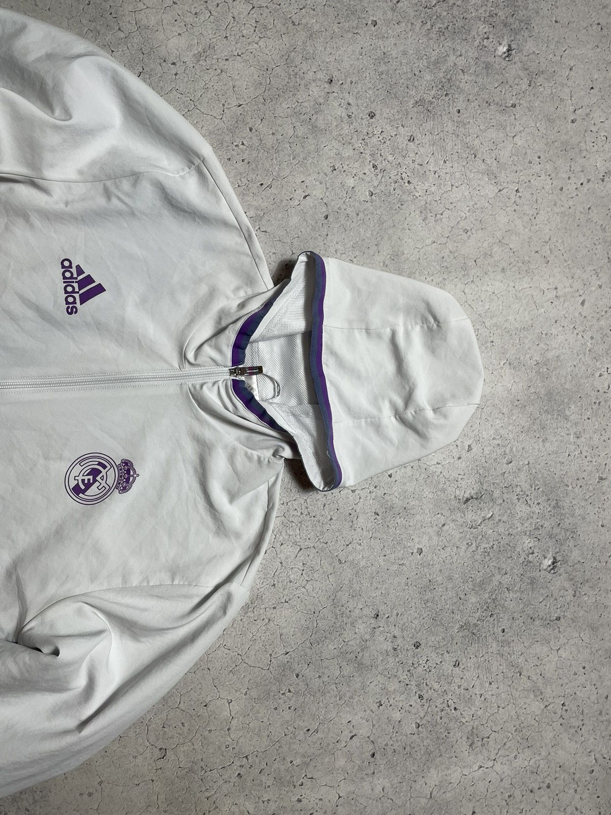 Adidas Vintage Nylon Adidas Real Madrid Blokecore Football Jacket Size US M / EU 48-50 / 2 - 5 Thumbnail