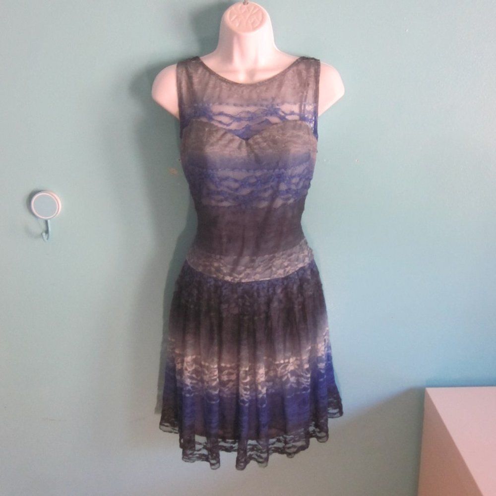 Betsey Johnson Betsey Johnson Lace Dress Size 10 Size L / US 10 / IT 46 - 8 Thumbnail